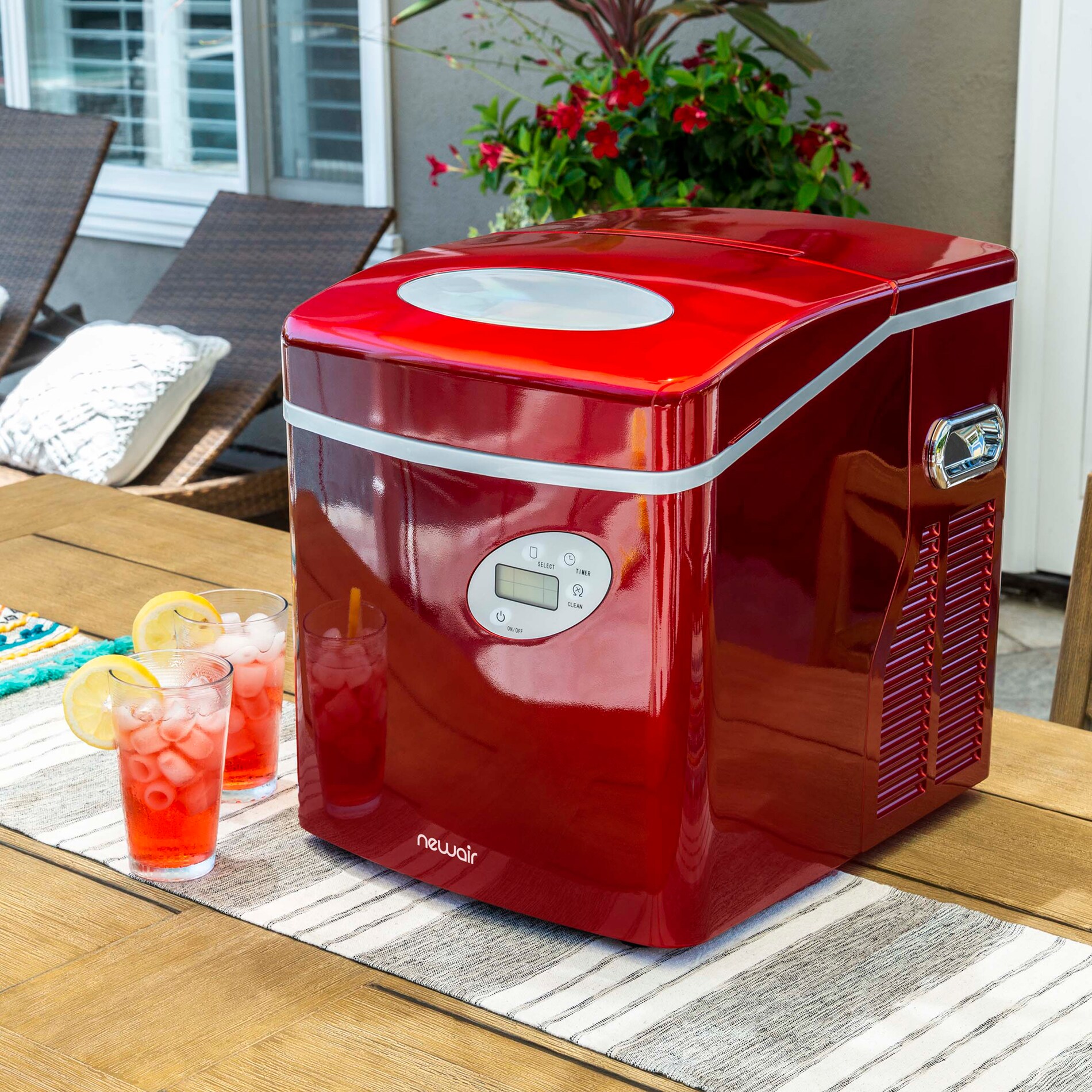 NewAir 50-lb Ice Per day Countertop or Portable Bullet Ice Maker (Red ...