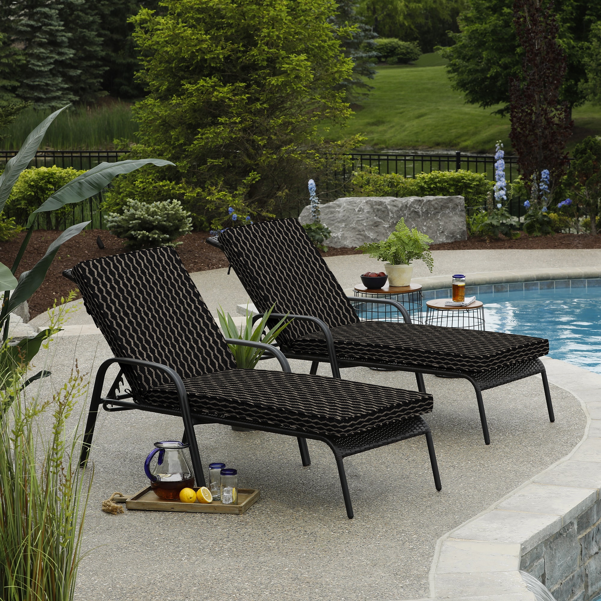 Lowes chaise lounge chair cushions hotsell