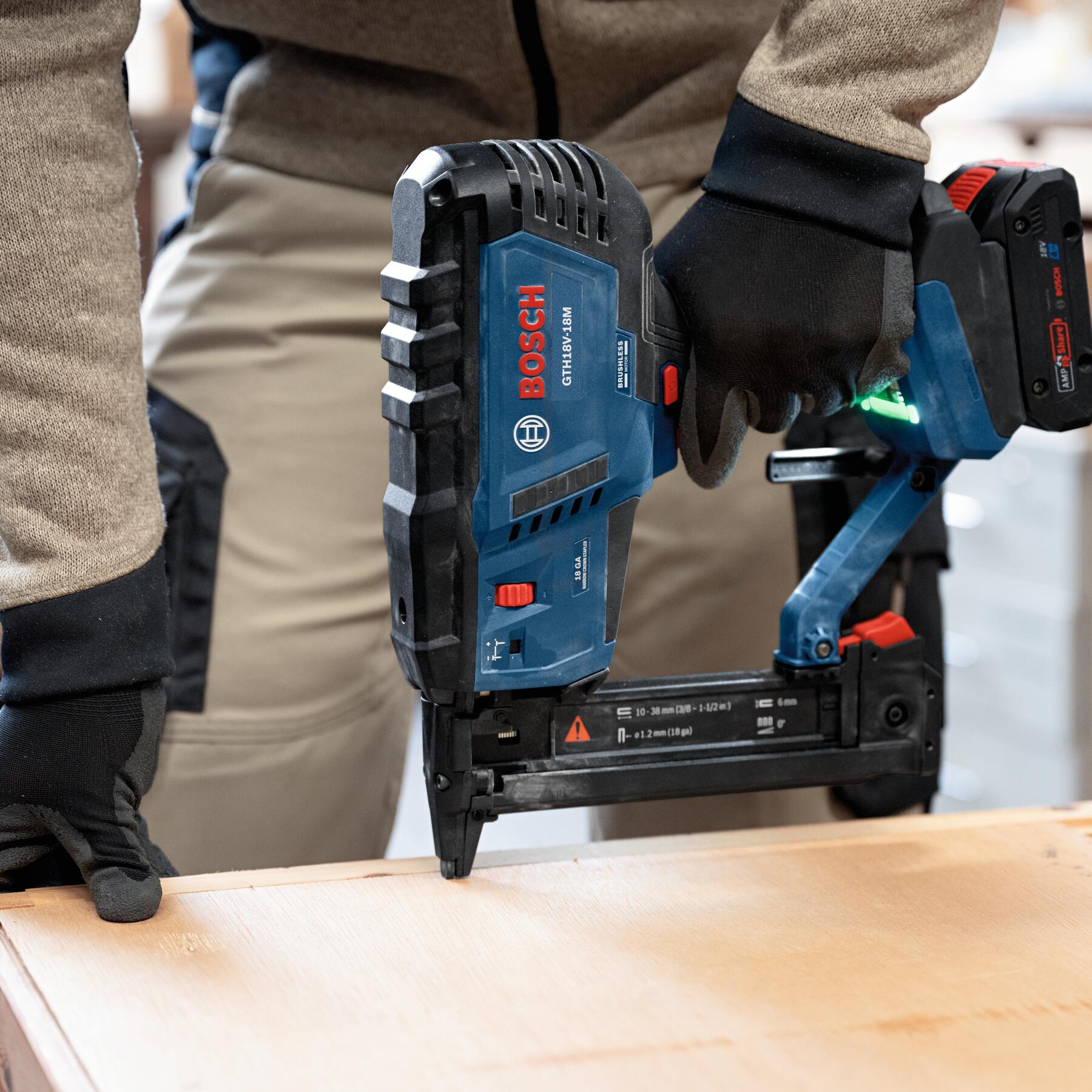 Bosch GTH18V-18MN Pneumatic-Staplers - View #5