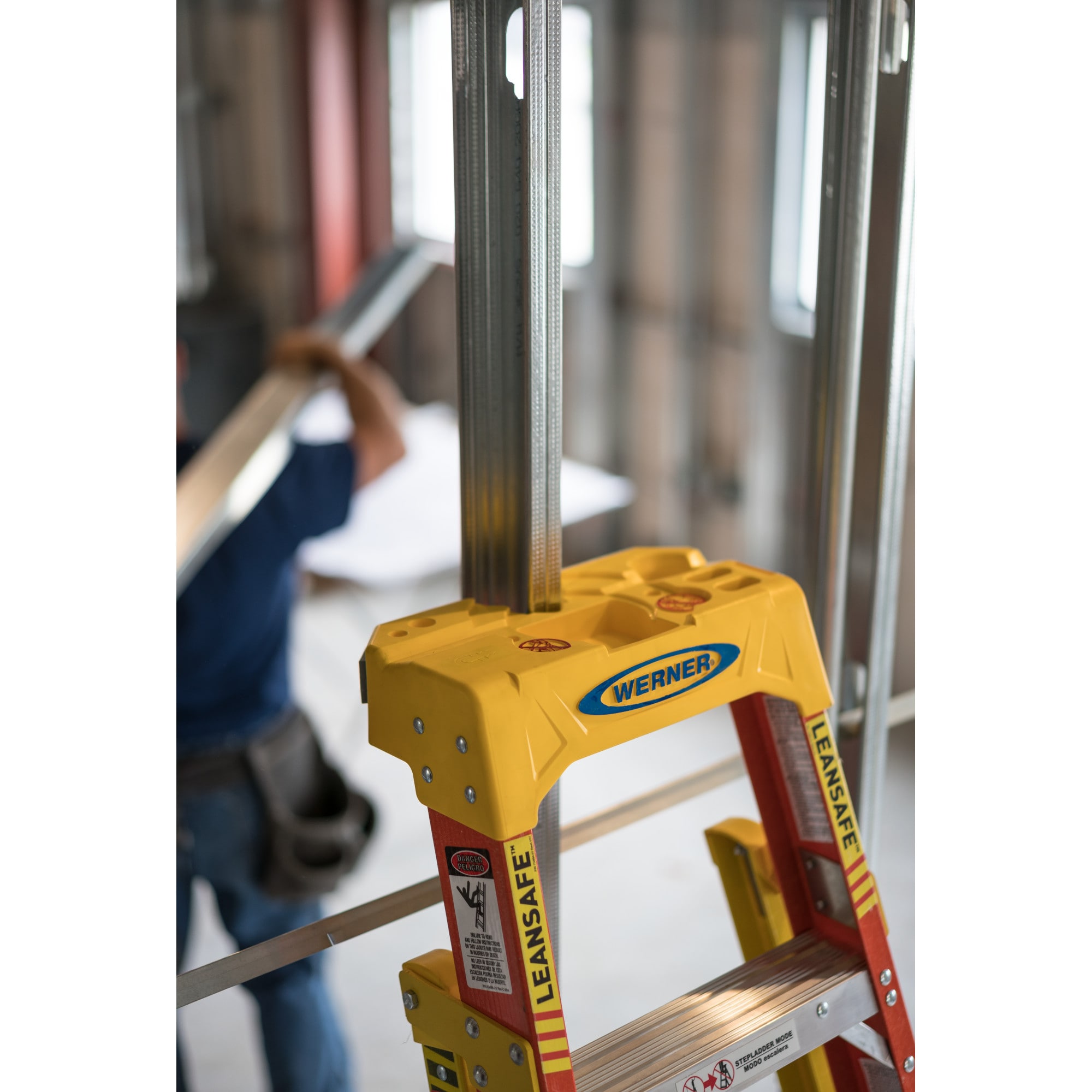 Werner L6208 Step-Ladders - View #12