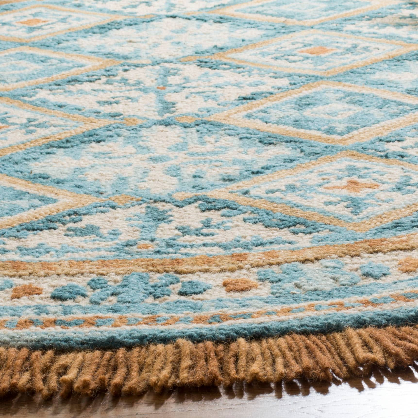 Safavieh BLM421B-6R rugs - View #3