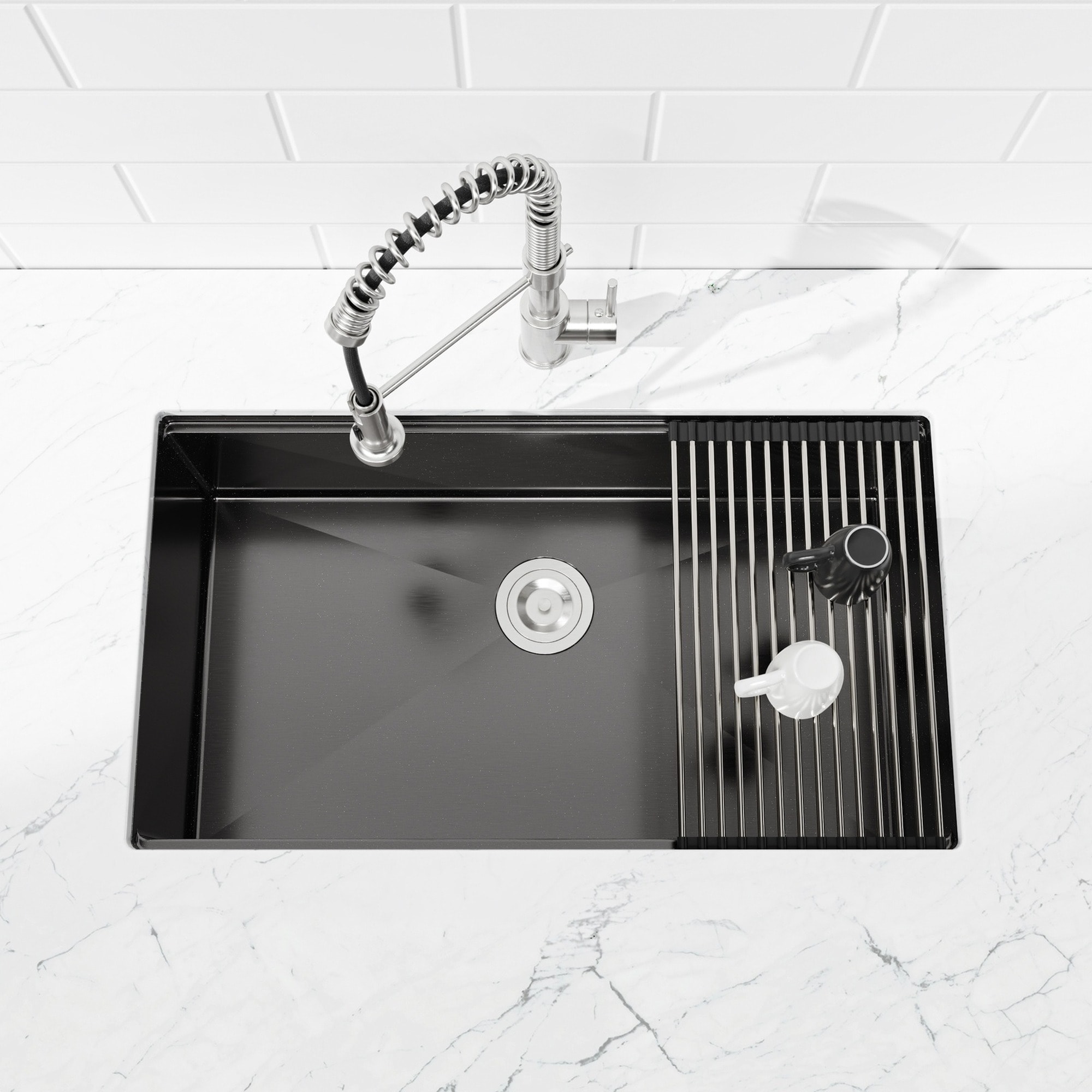 IAK 33 inch x 19 inch Brushed Stainless Steel Undermount Kitchen Sink with Cutting Board and Colander