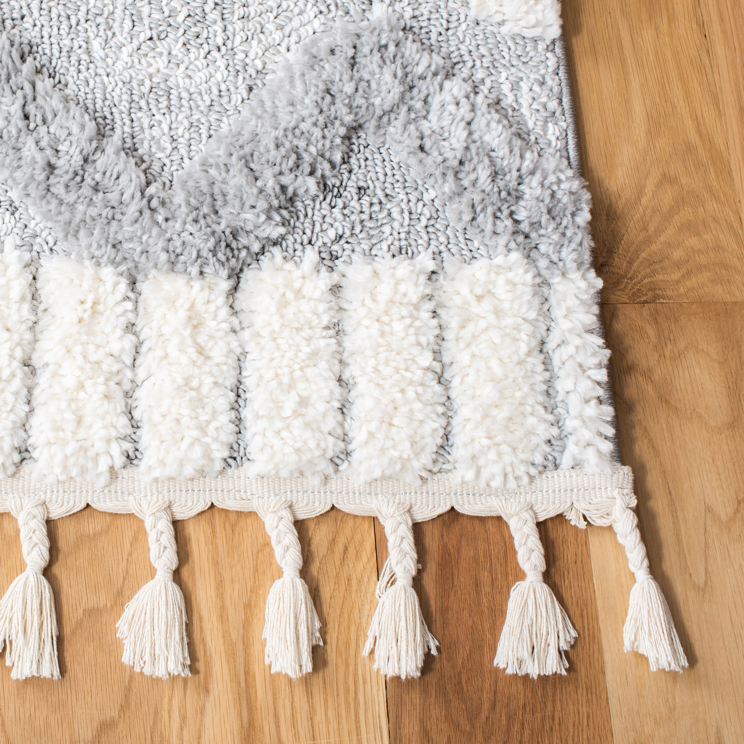 Safavieh MTS656F-4 rugs - View #3