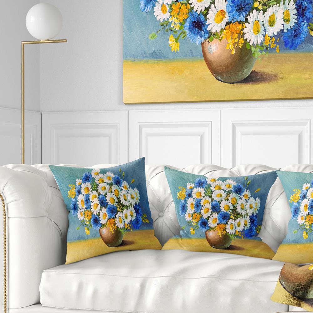Designart CU6230-16-16 16-in x 16-in White Indoor Decorative Pillow