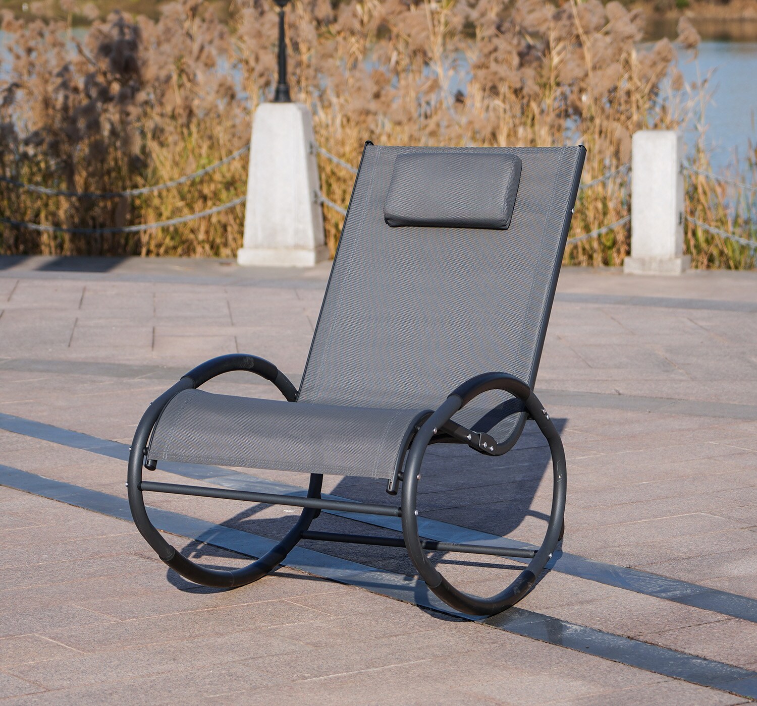 Direct Wicker DWL-008GR Alisa black Iron Frame Chaise Lounge Chair with Gray Sling Seat