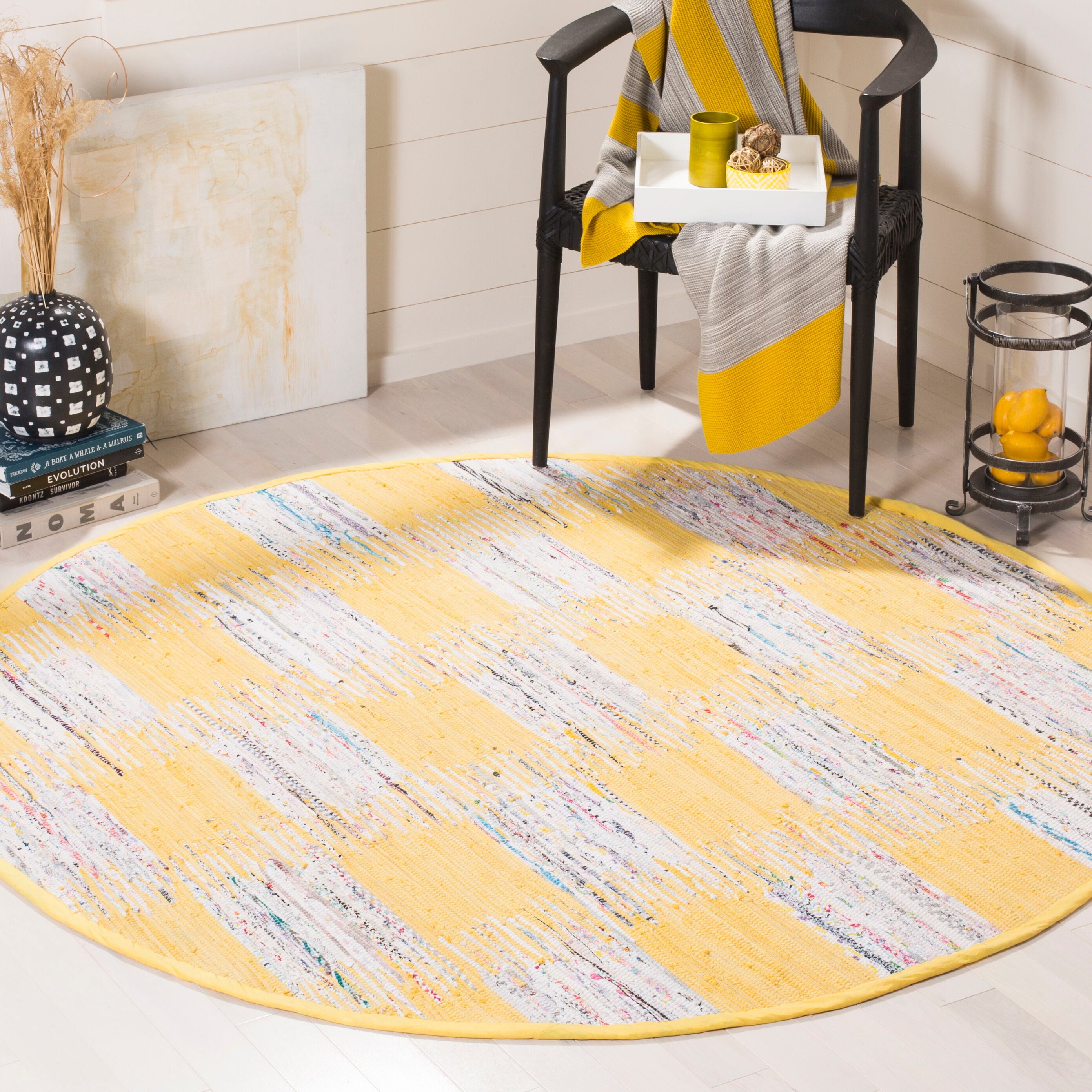 Safavieh MTK721A-6R Montauk Orford 6 x 6 (ft) Cotton Yellow/Multi Round Indoor Coastal Area rug