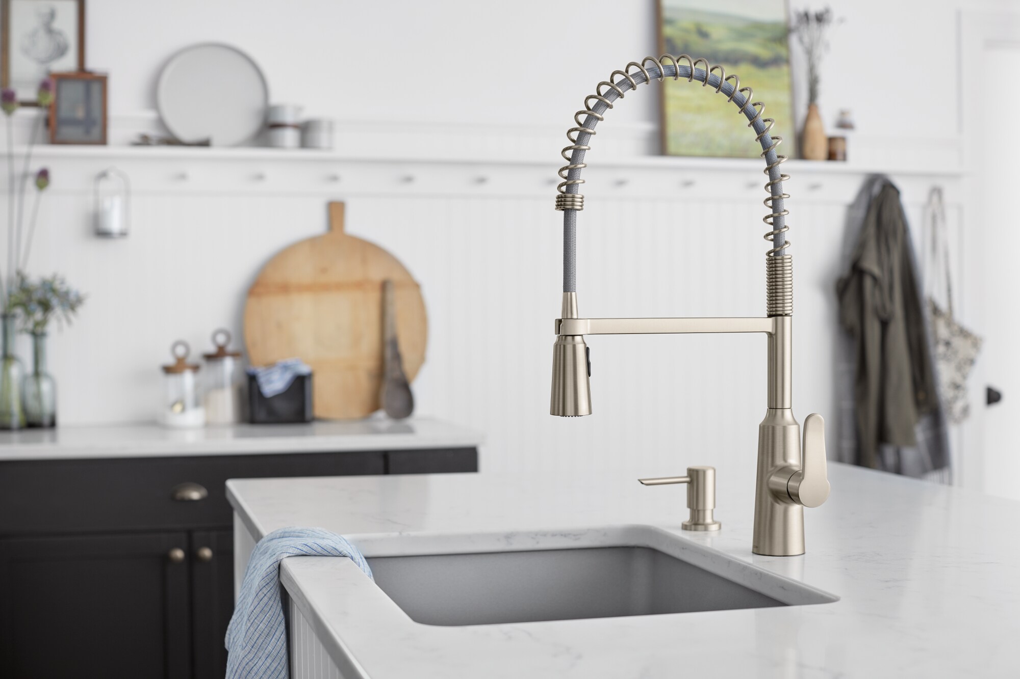 Moen Edwyn Spot Resist Stainless Single Handle Pull-down Kitchen Faucet  with Deck Plate and Soap Dispenser Included in the Kitchen Faucets  department at