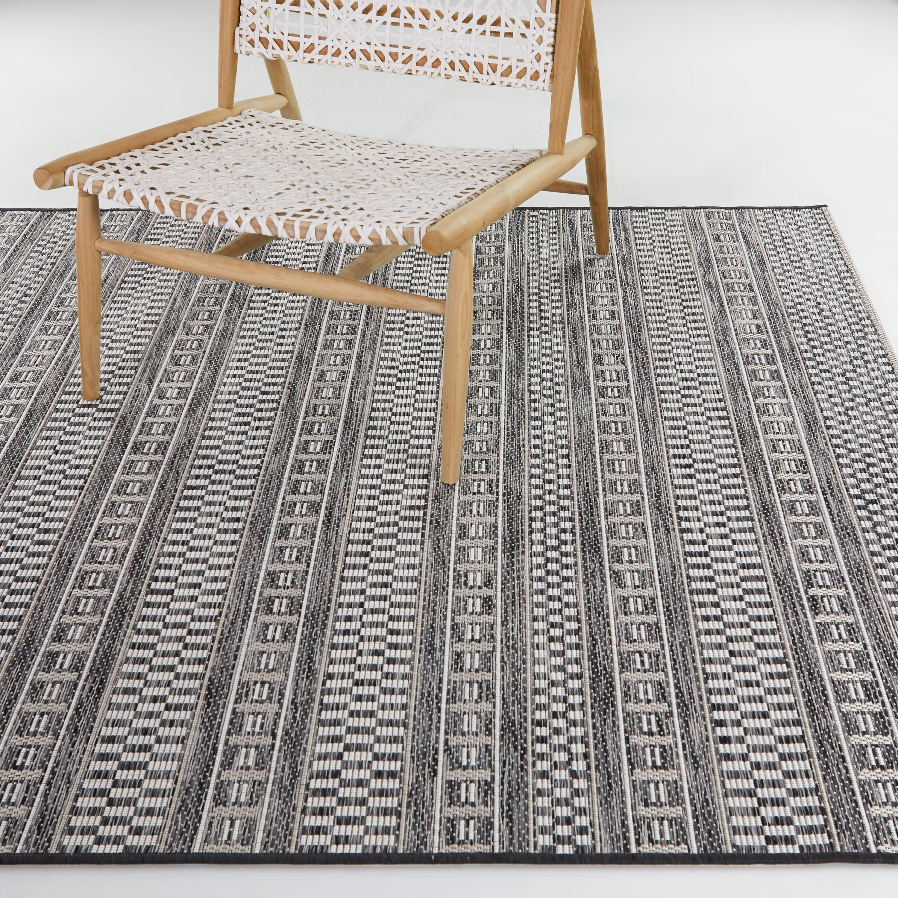 Balta 3106105 8 x 10 (ft) Polypropylene Charcoal Rectangular Indoor/Outdoor Stripe Area rug