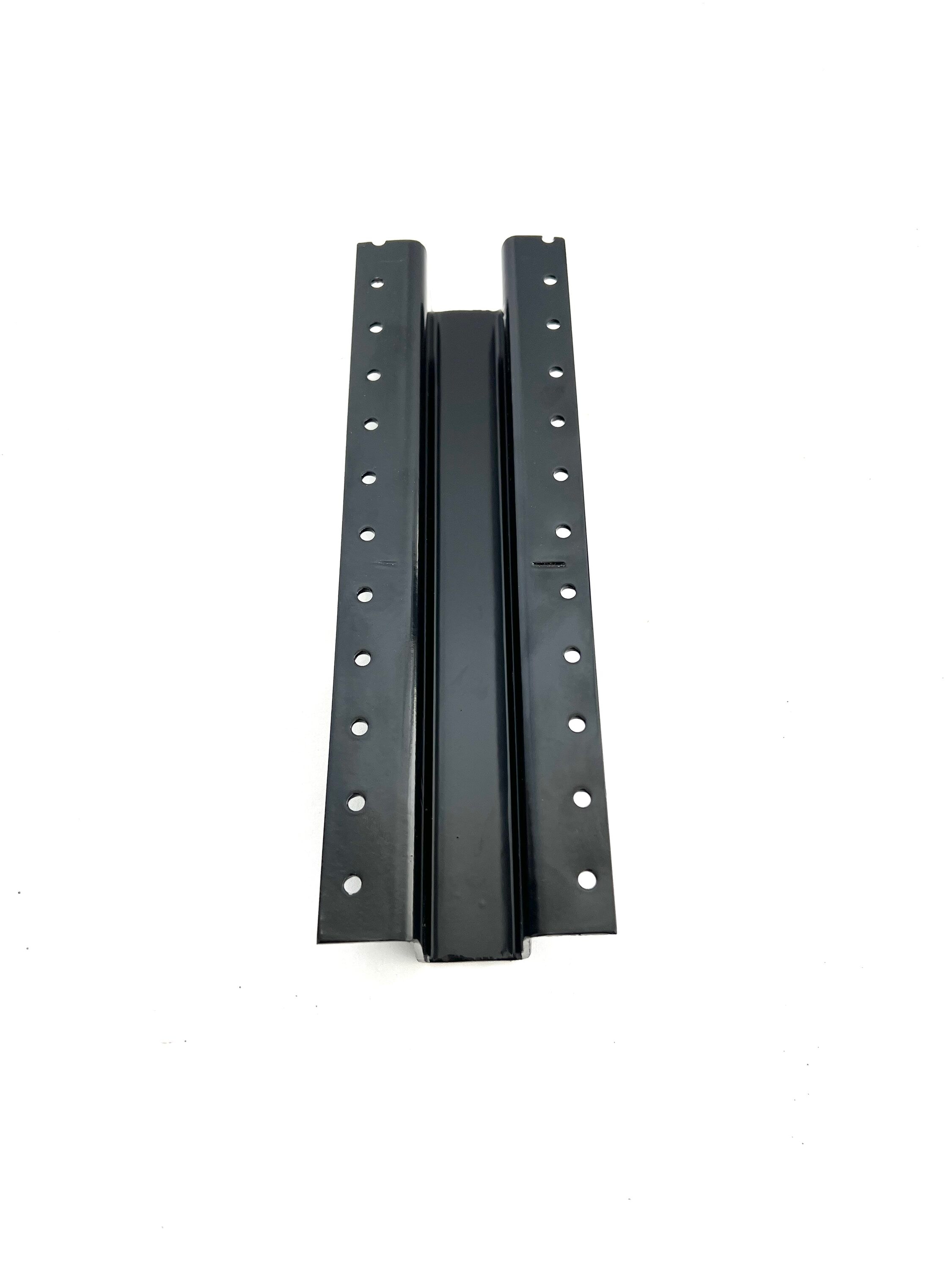 Merchants Metals 58962076 7-1/2-ft H x 3-1/2-in W Black Steel Yard Universal Spaced picket Fence post
