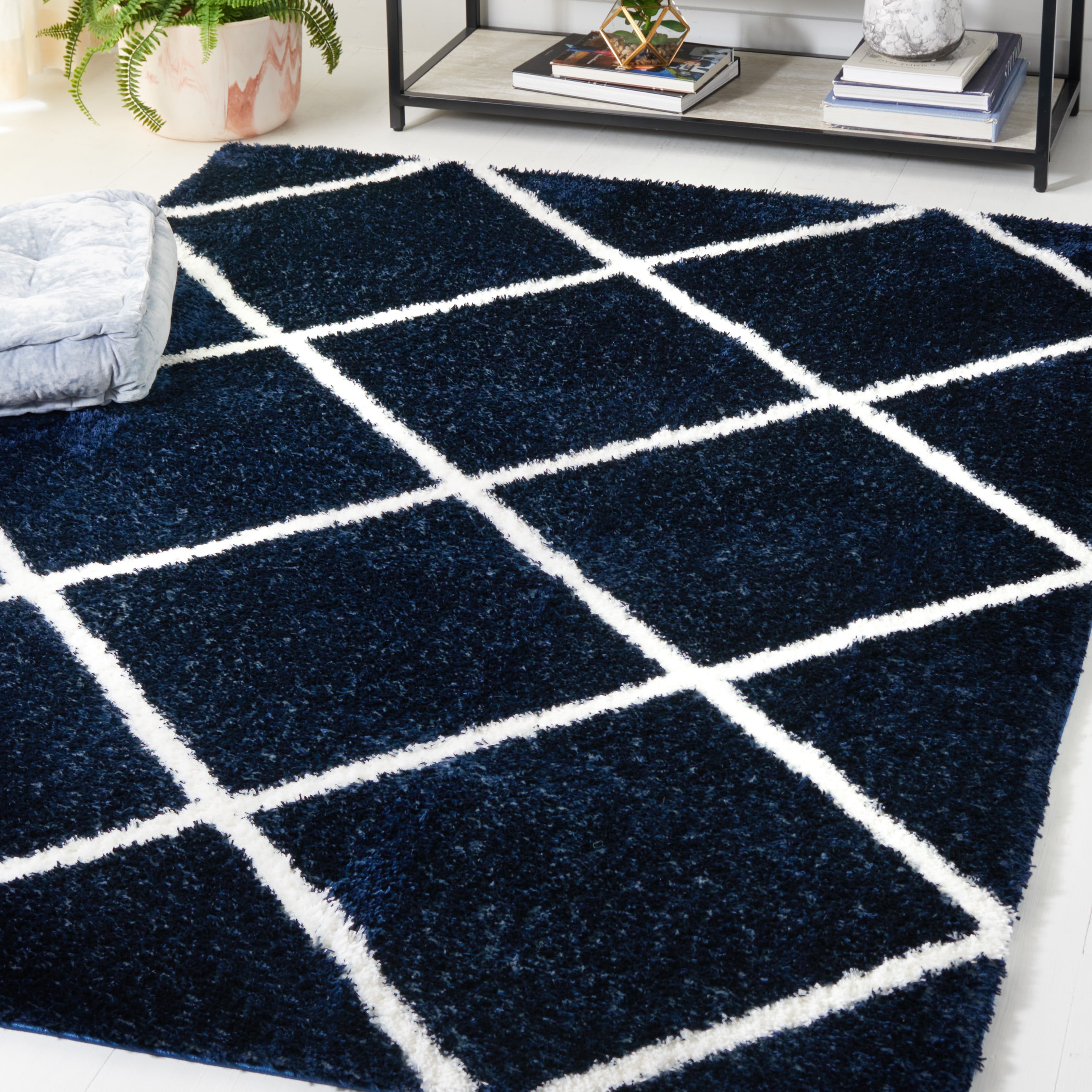 Safavieh THO676N-4 rugs - View #2