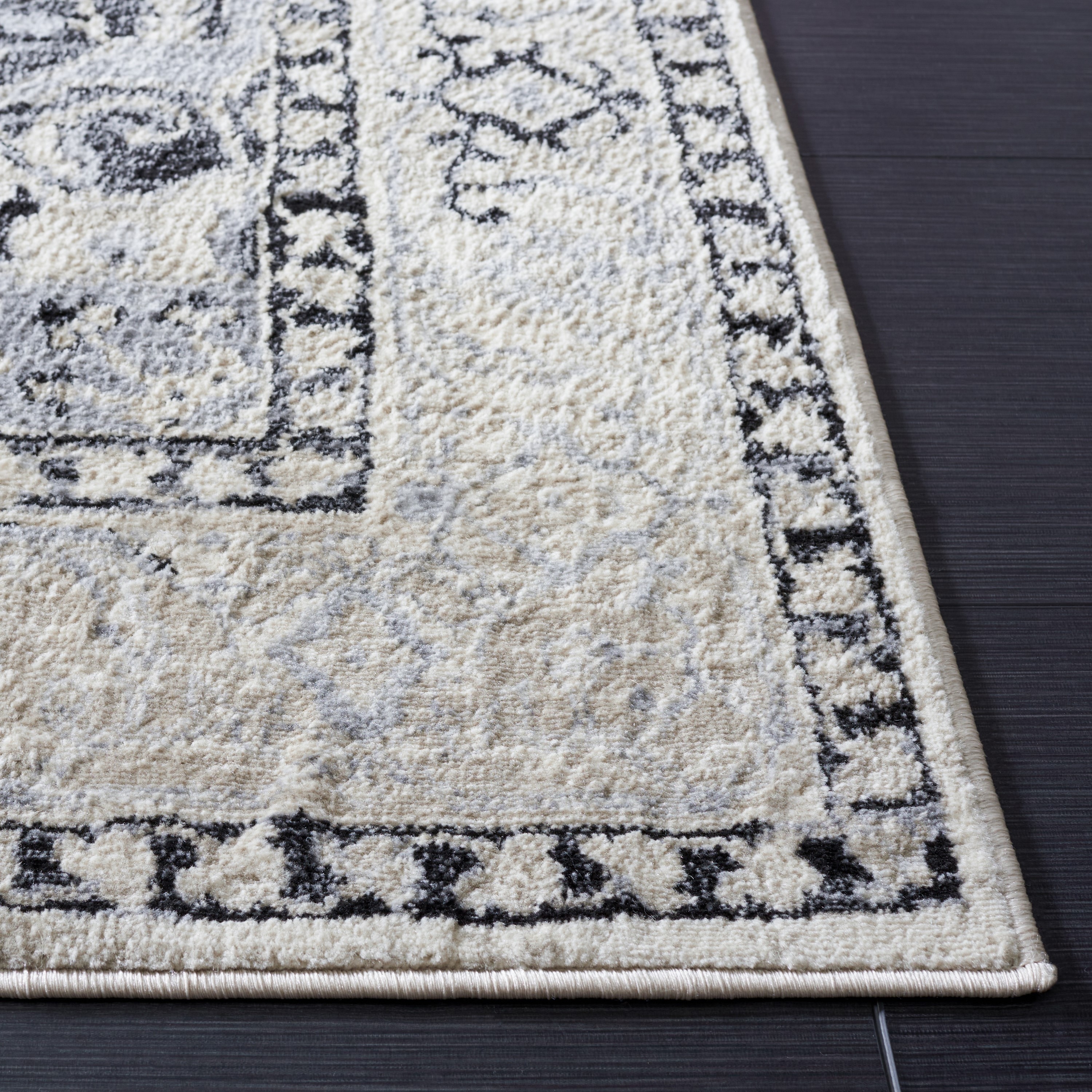 Safavieh BNT851C-4 rugs - View #3
