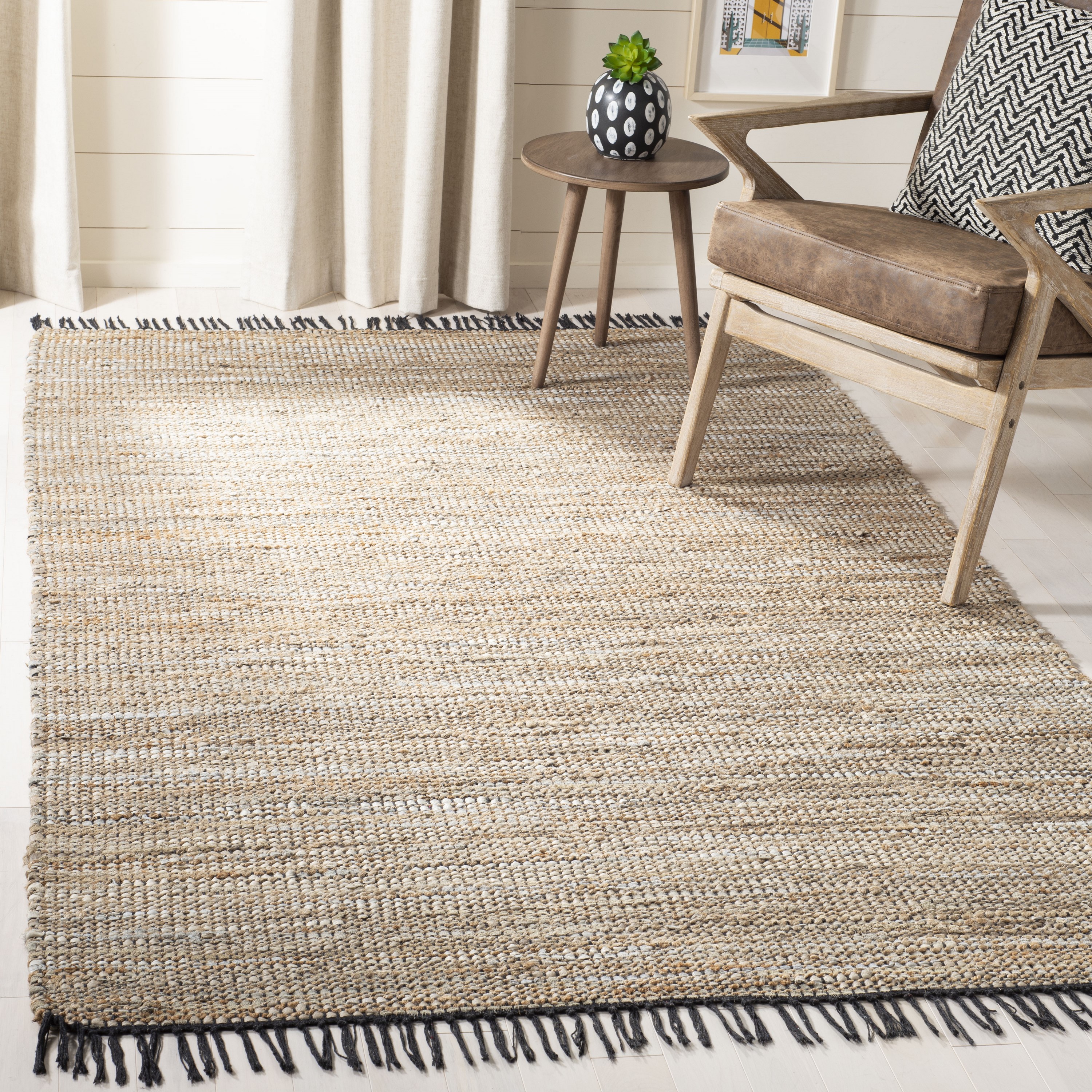 Safavieh VTL203B-6SQ Vintage Leather Lyman 6 x 6 (ft) Leather Beige Square Indoor Coastal Area rug