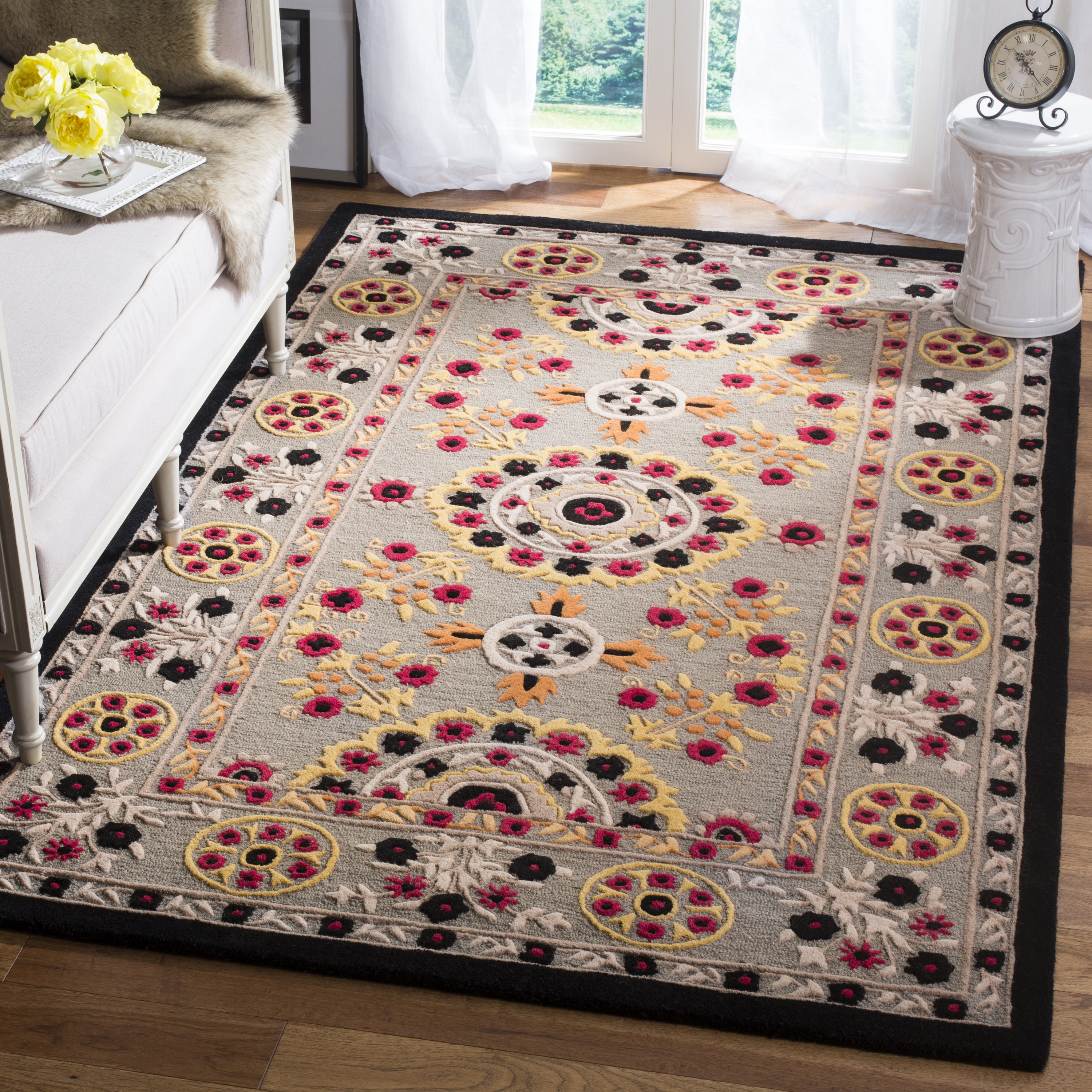 Safavieh BLG628A-3 Bellagio Roble 3 x 5 (ft) Tufted Wool Light Gray/Black Rectangular Indoor Floral/Botanical Farmhouse/Cottage Throw rug