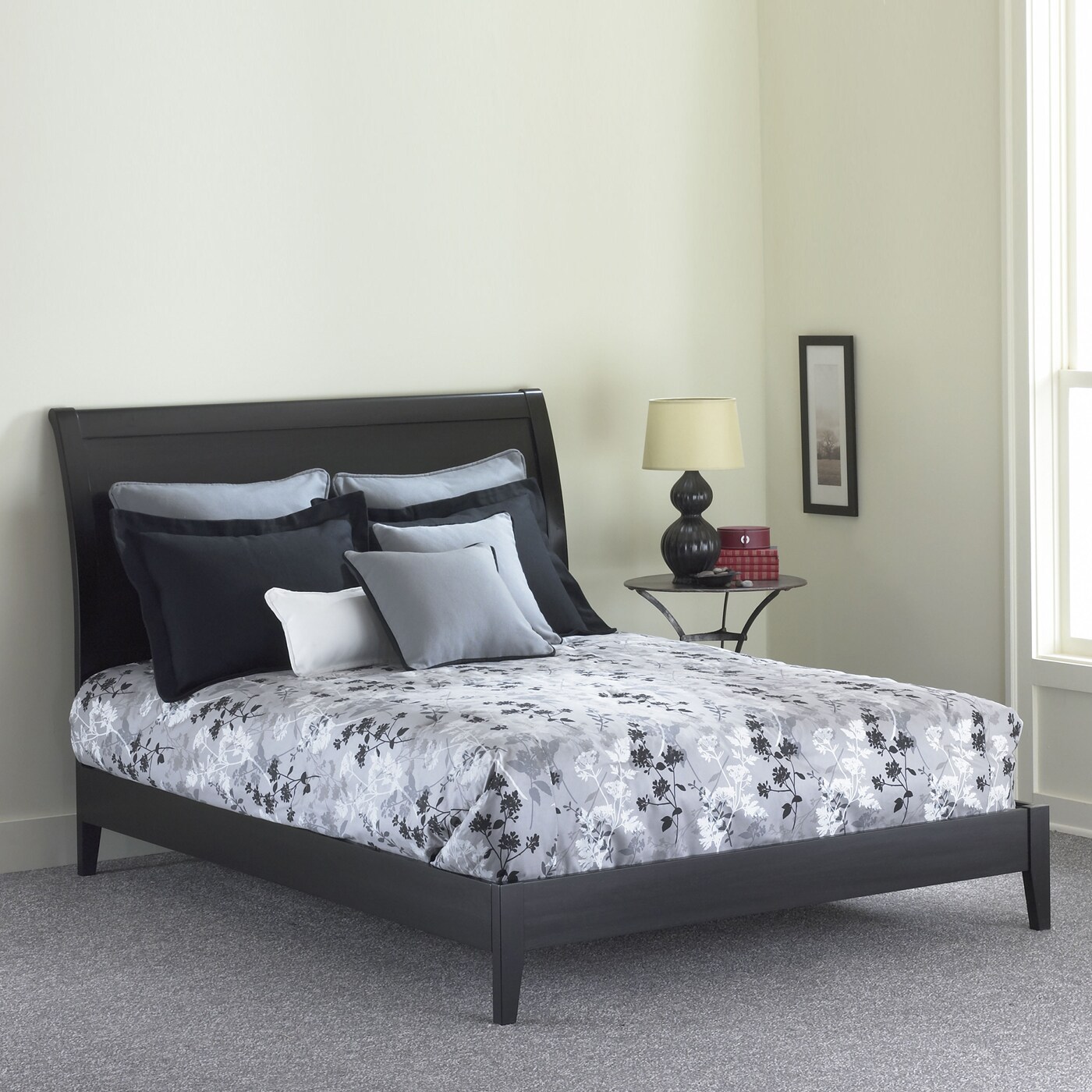  B51E36 Java Black King Wood Platform Bed