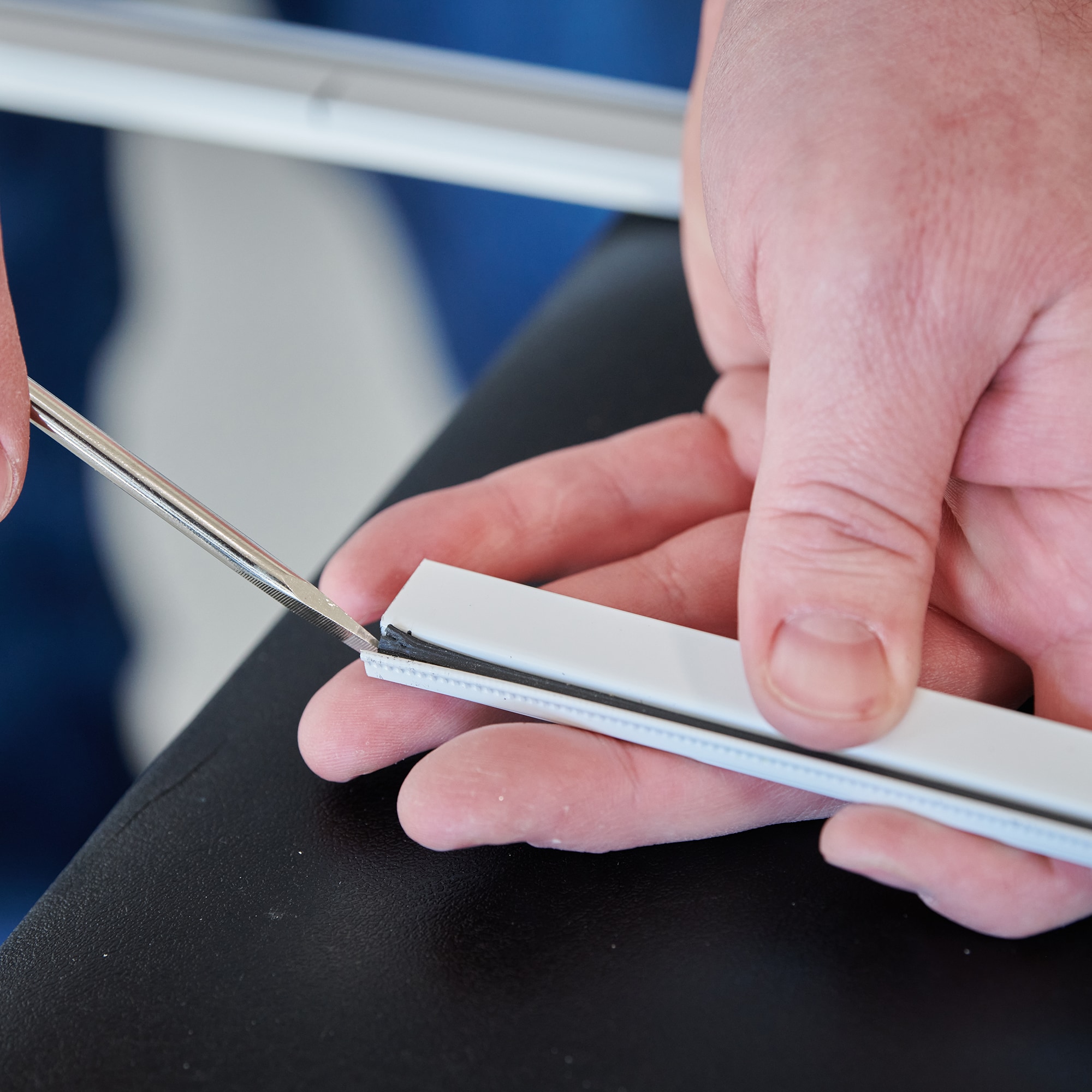 M-D 14168 Window-Screen-Tension-Springs - View #12