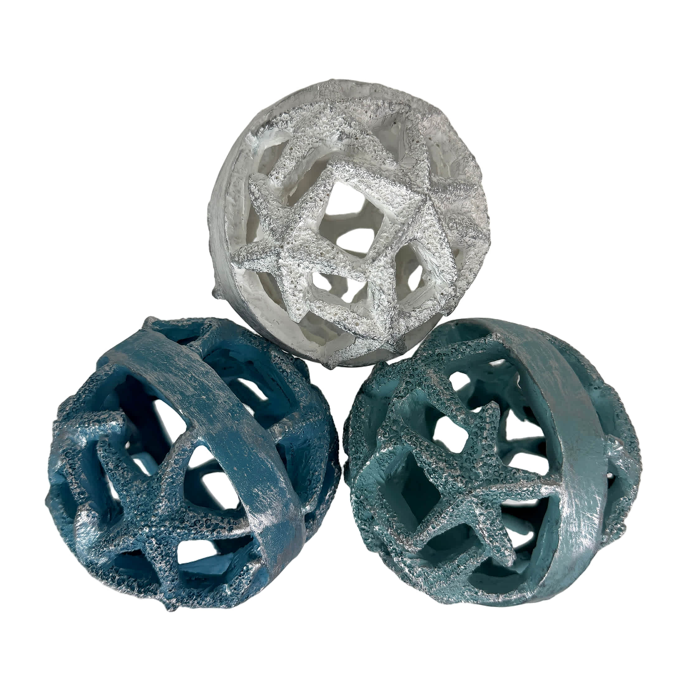 Zeckos  Decorative Orbs Set of 3 Resin Starfish Coastal Accent Balls 4-in X 4-in X 4-in Blue Aqua Sand White Weathered Freestanding Tabletop Shelf Decor