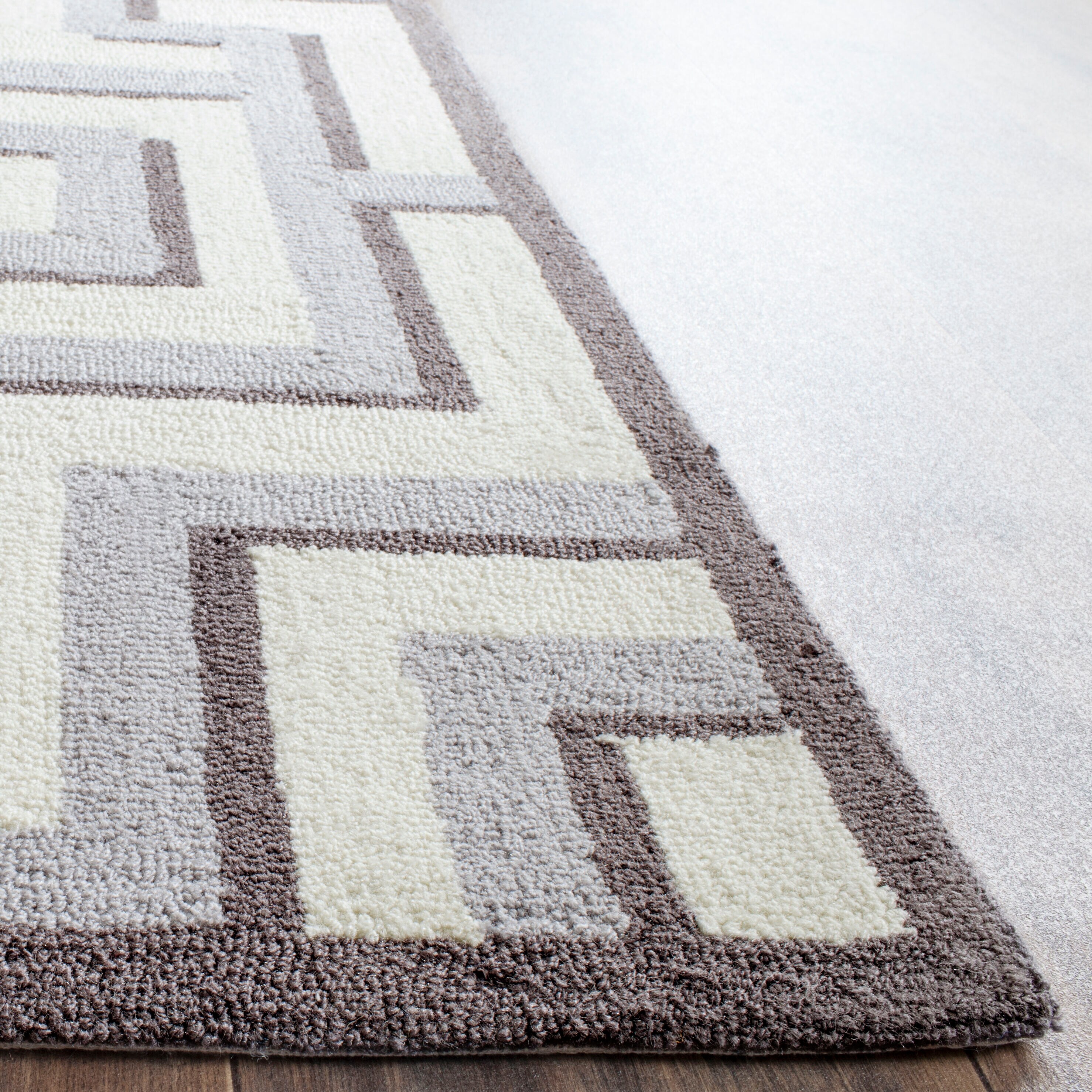 Safavieh FRS240M-5 rugs - View #3
