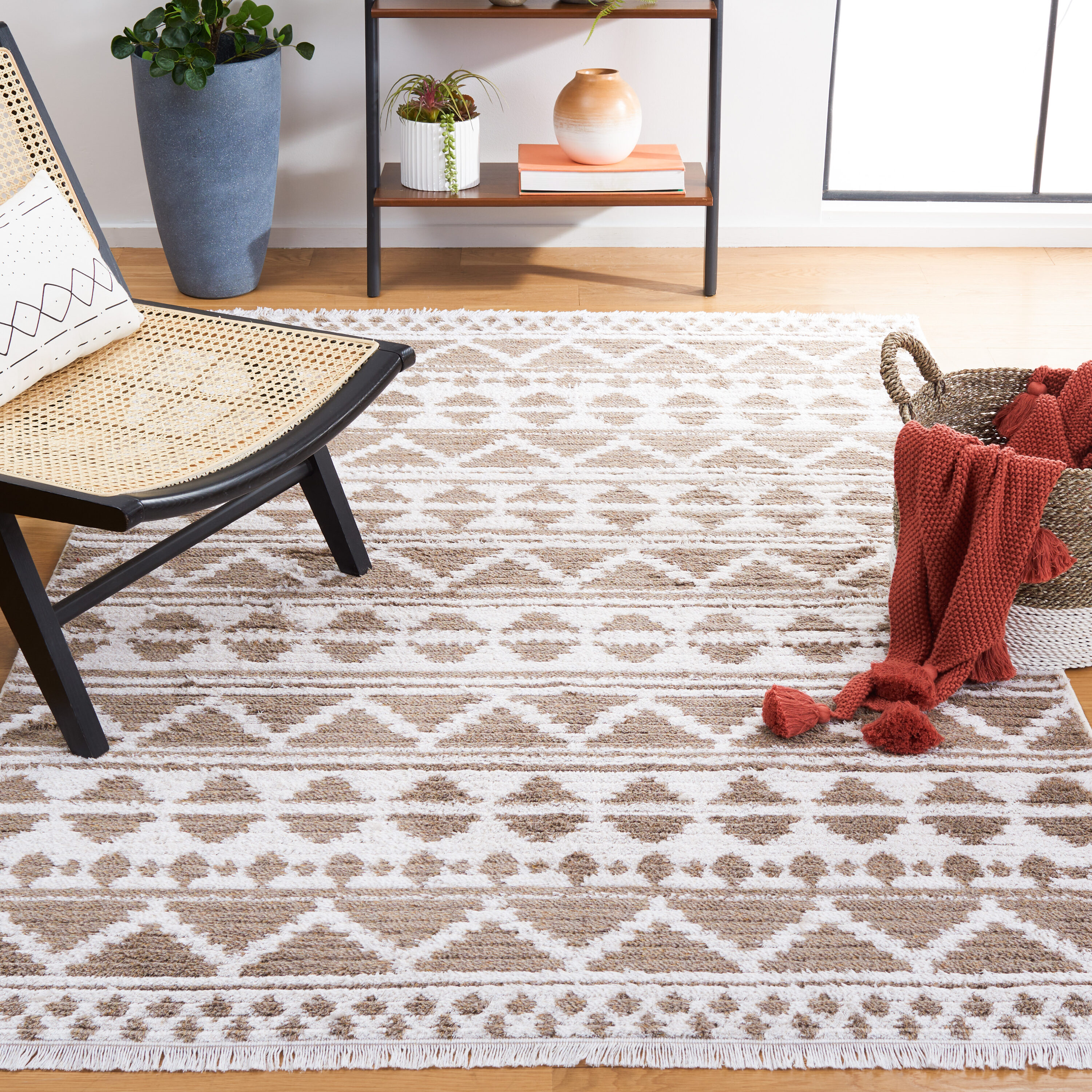 Augustine Agt847E Taupe Ivory 4ft x 6ft Small Rectangle Rug