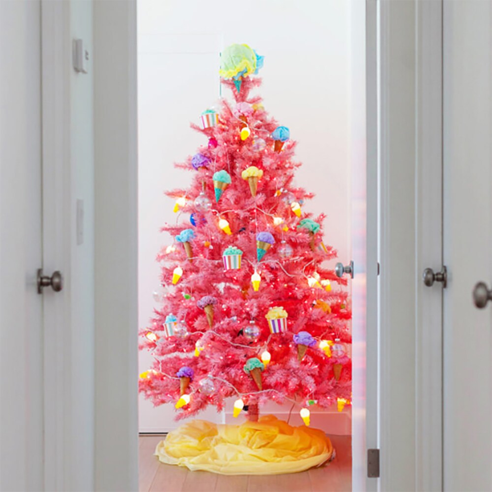 Treetopia 197055 Artificial-Christmas-Trees - View #6