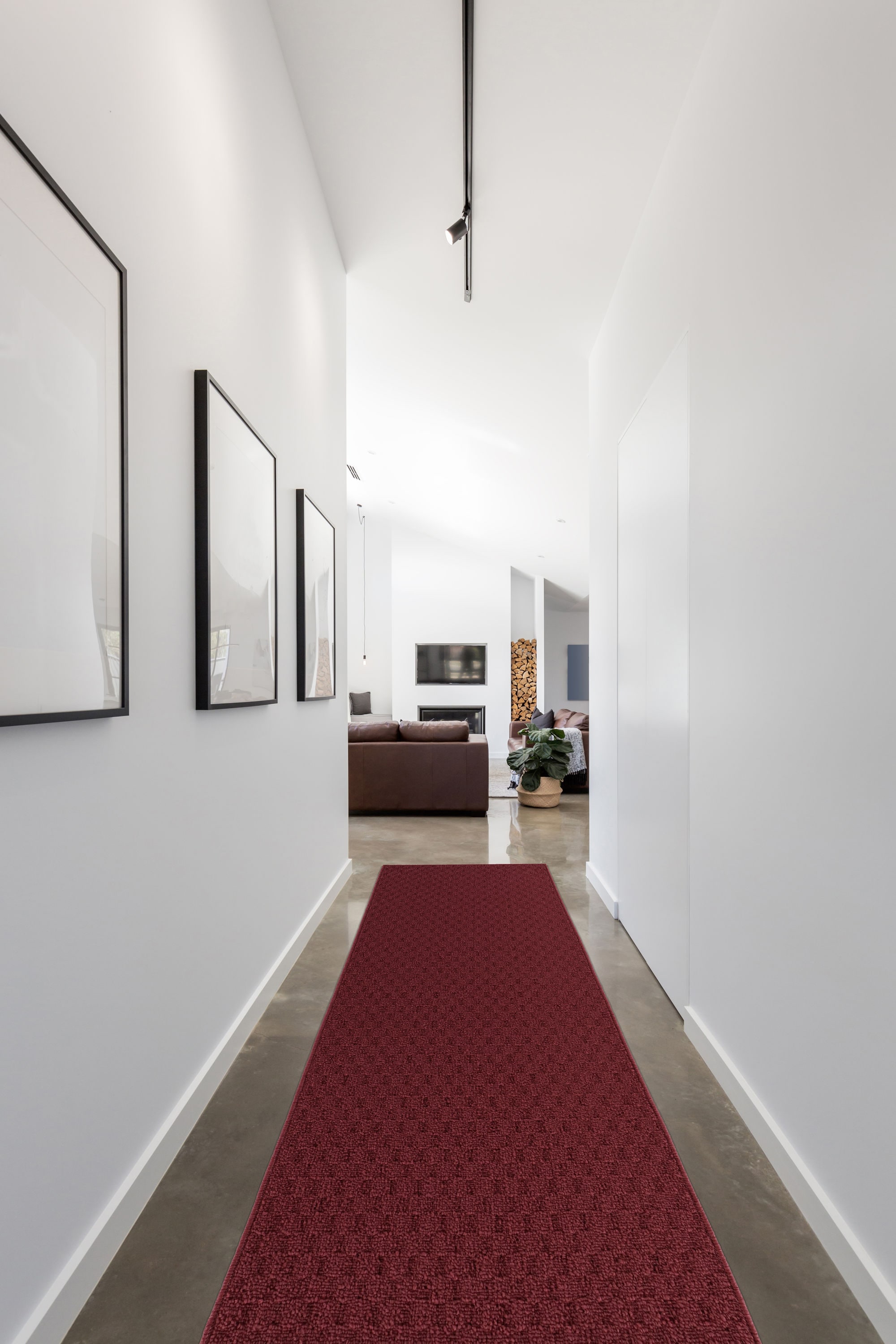 Garland Rug TS000N03609614 Town Square 3 x 8 (ft) Tufted Polypropylene Chili Red Rectangular Indoor Solid Industrial Runner rug