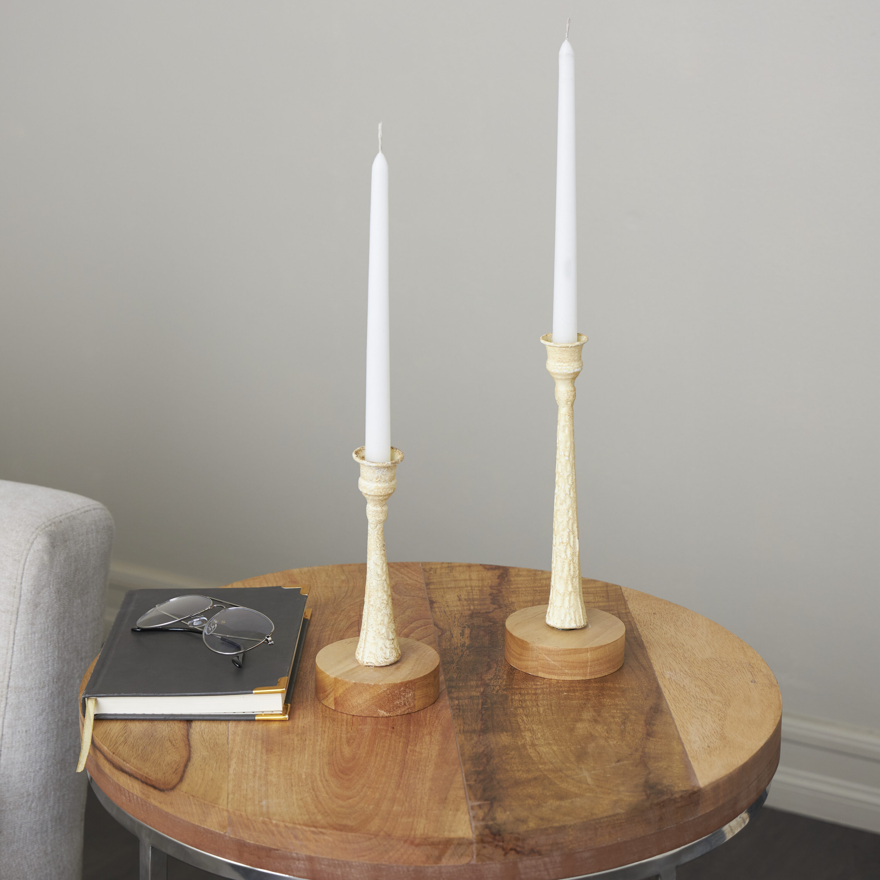 Grayson Lane 821120 2 Candle Metal Pillar Candle Holder