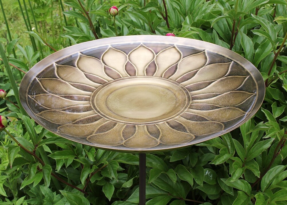 Minuteman International BB-09-S birdbaths - View #3