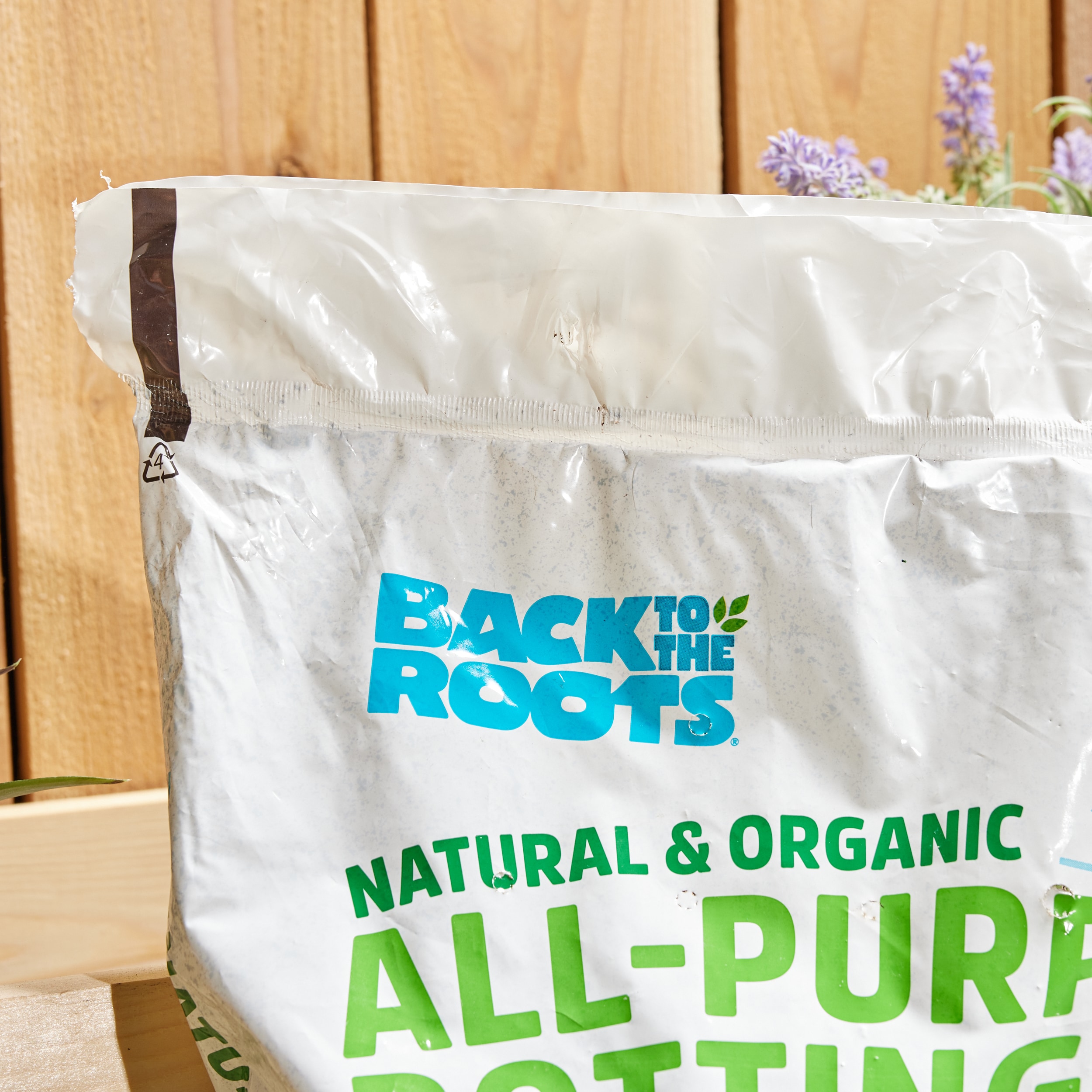 Back to the Roots 47001 Garden-Soil-Soil-Amendments - View #2