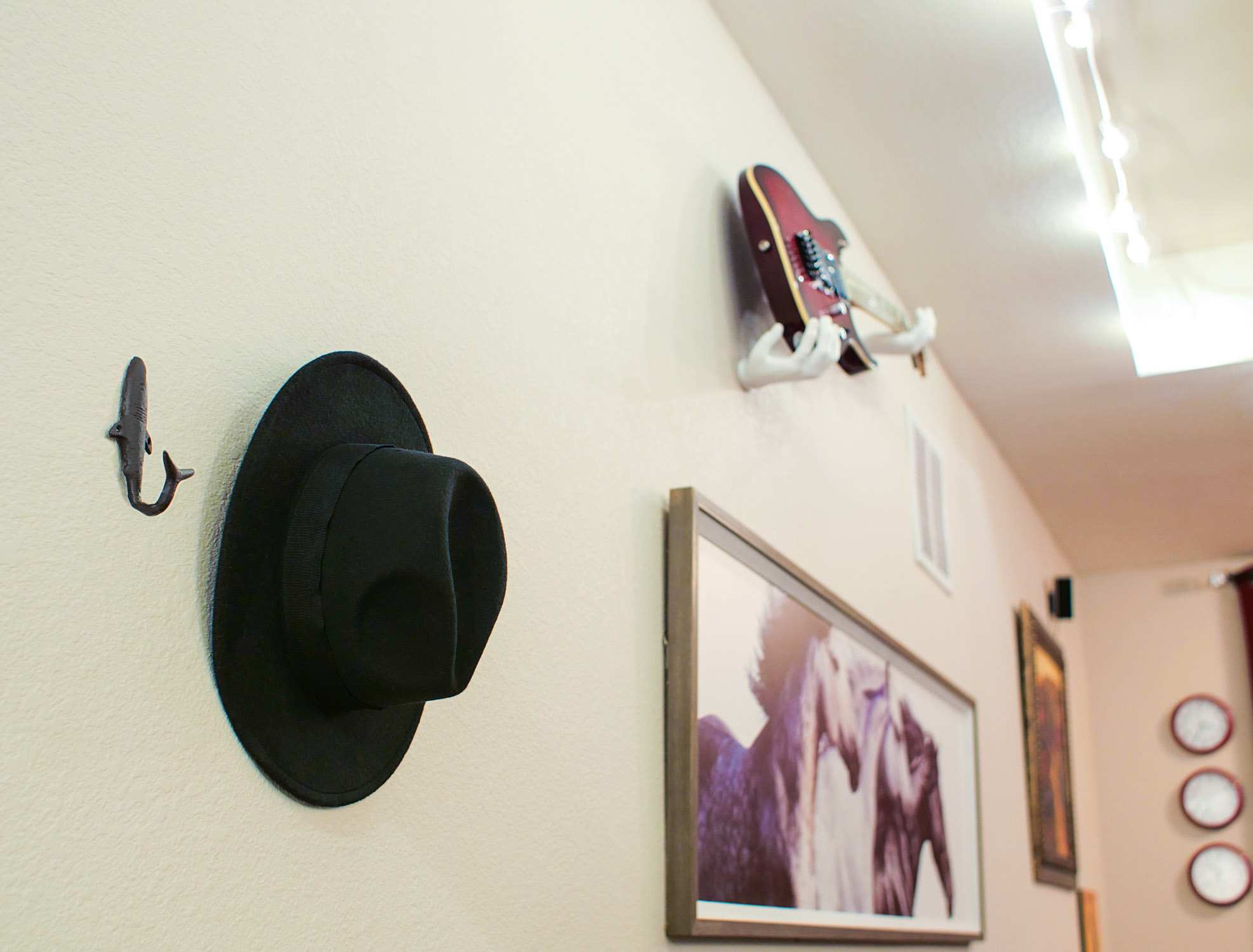 Zeckos ZKO-99005 Decorative-Wall-Hooks - View #5