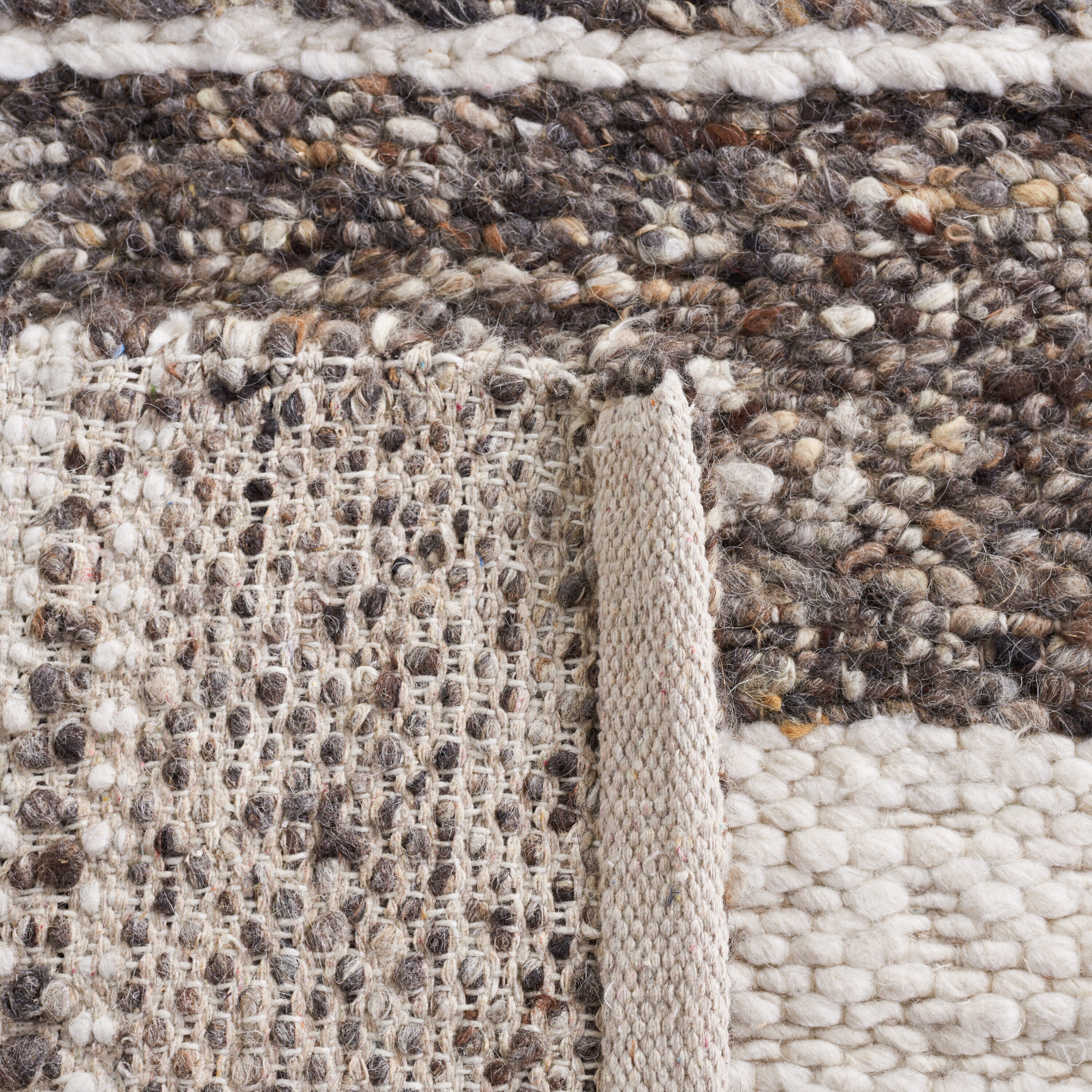 Safavieh NAT428A-5 rugs - View #3