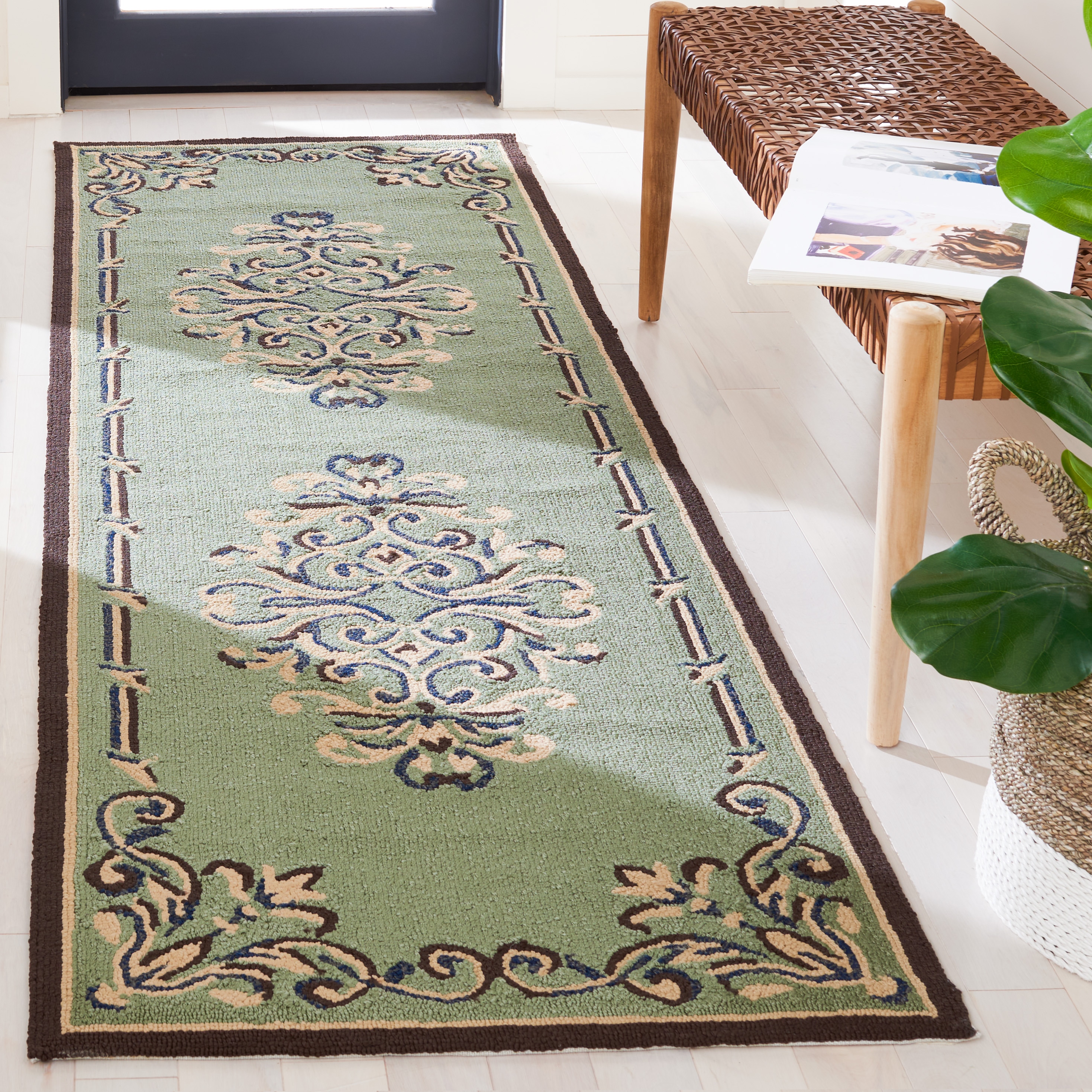 Safavieh EZC735C-28 Easy Care Thames 3 x 8 (ft) Loomed Polypropylene Sage/Multi Rectangular Indoor Floral/Botanical Farmhouse/Cottage Runner rug