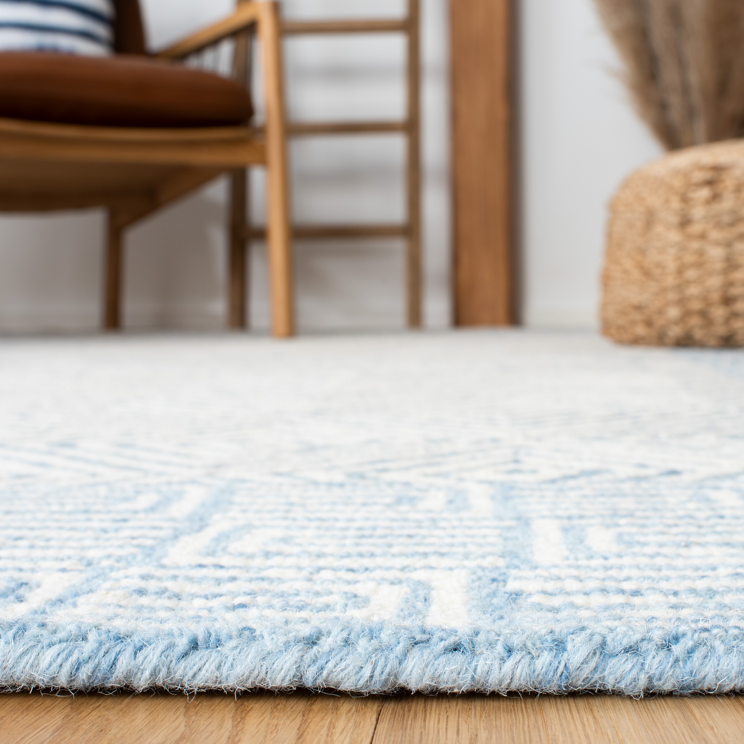 Hand-Tufted Artisan Wool Rug in Light Blue 8' x 10'