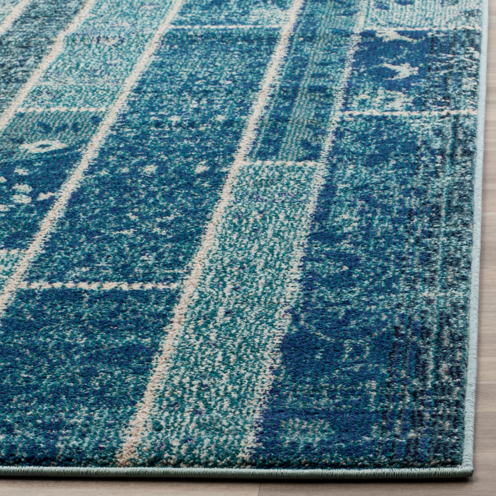 Safavieh MNC216J-8 rugs - View #3