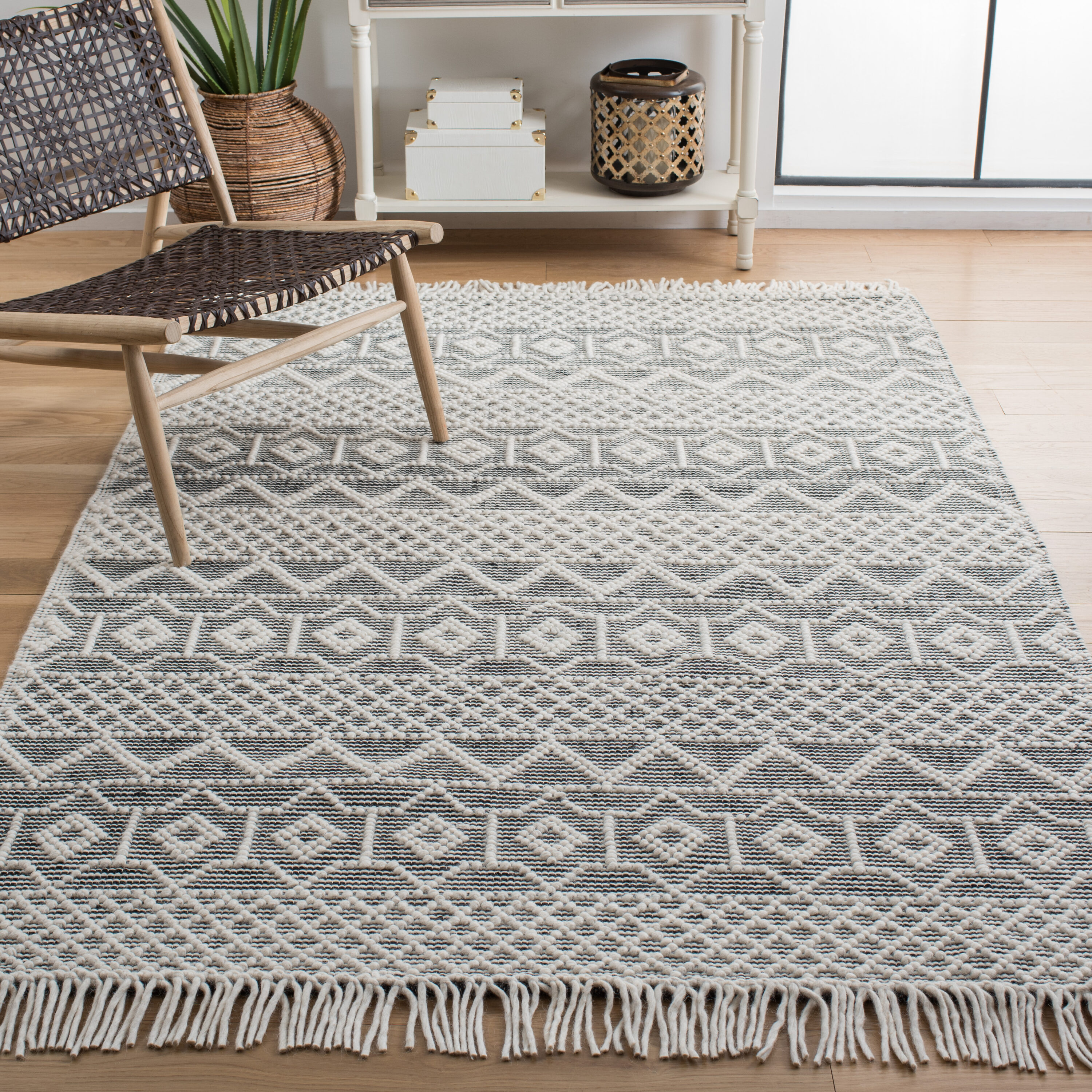 Safavieh NAT687A-6 rugs - View #2