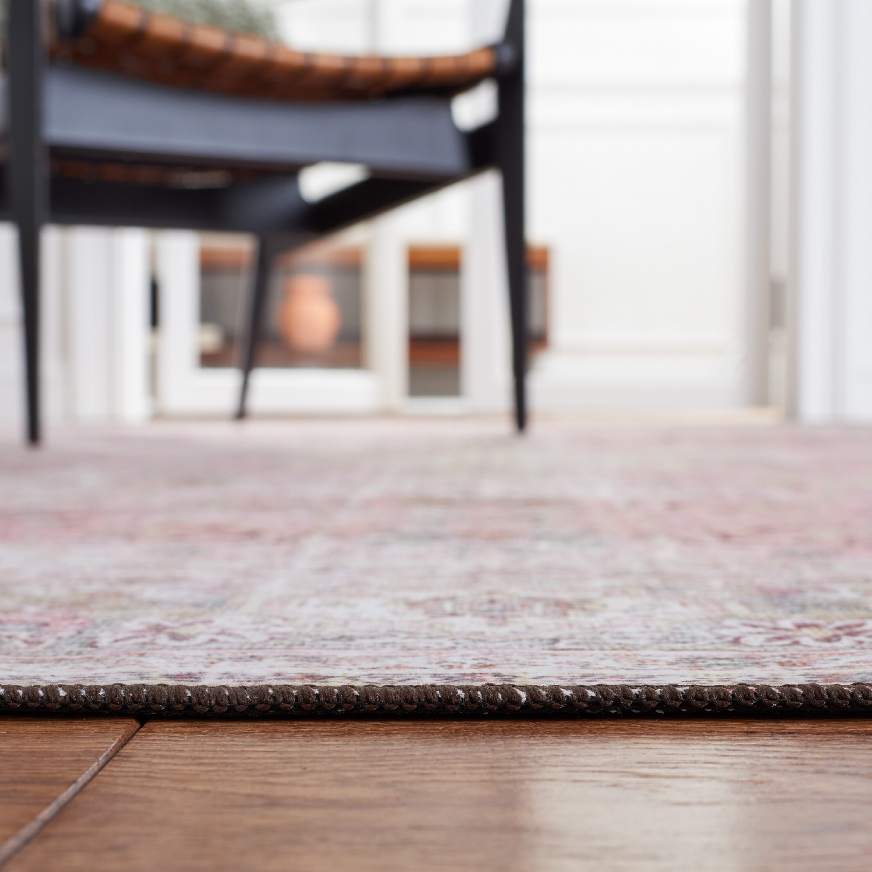 Easy-Care Tucson 4' x 6' Pink/Beige Washable Rectangular Rug