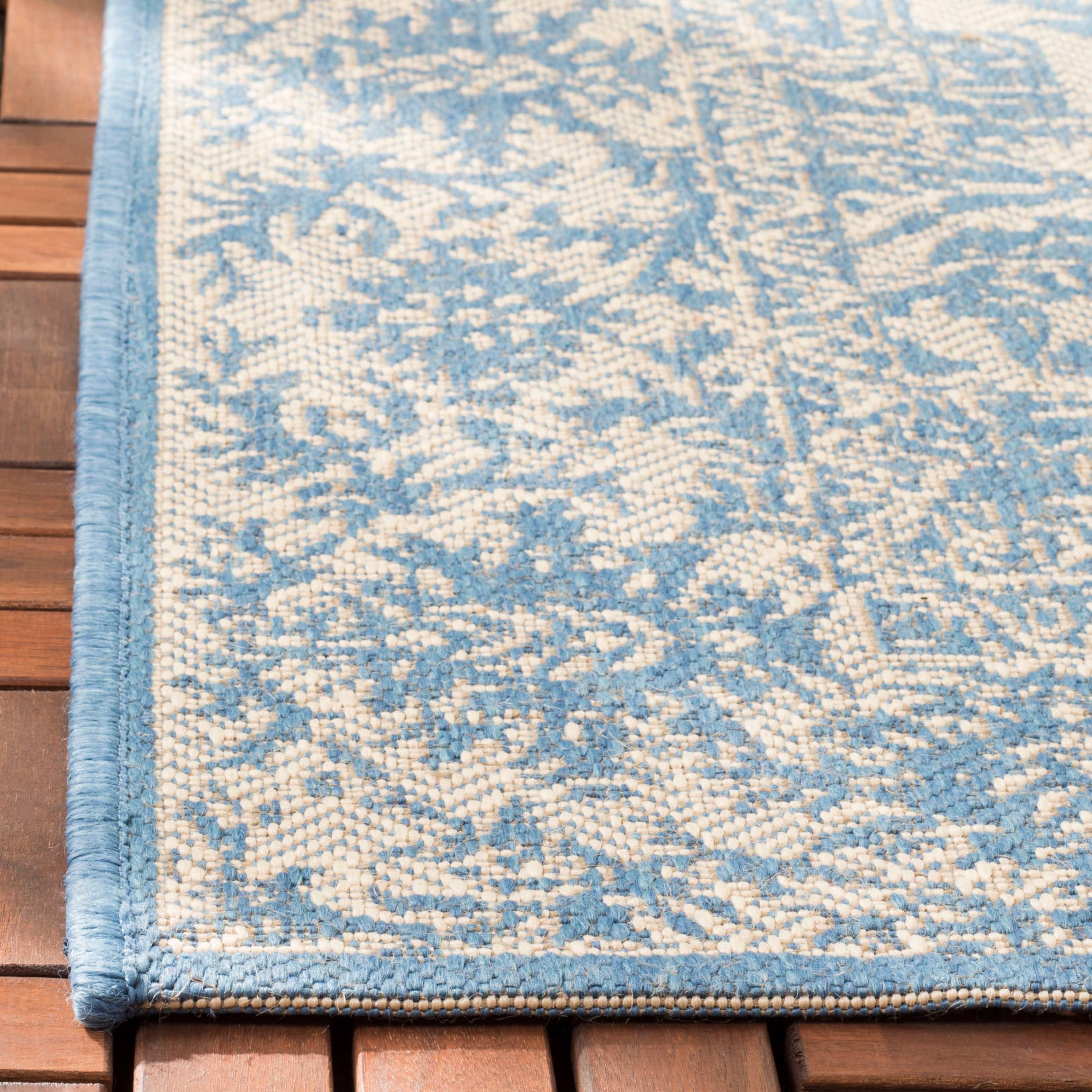 Safavieh BHS139N-6SQ rugs - View #3