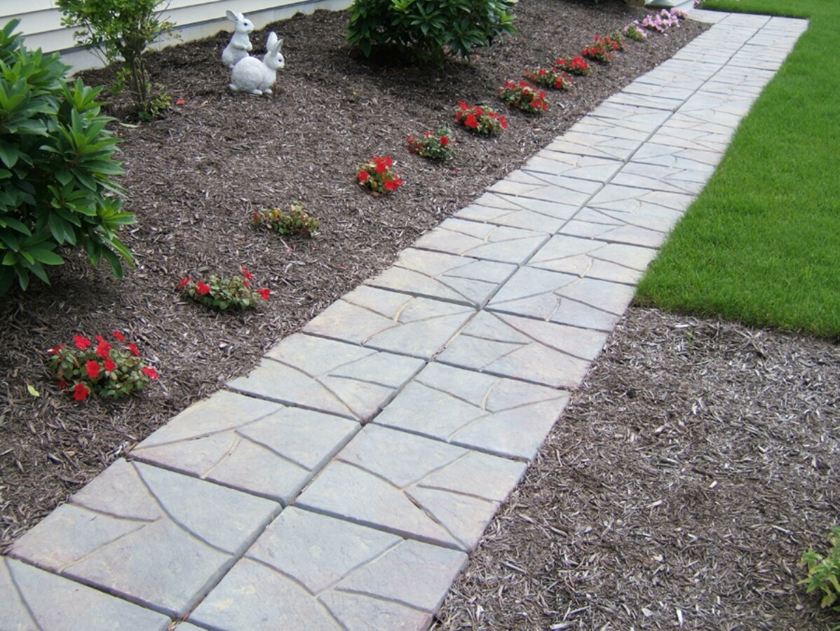 Nantucket Pavers Stone Design Patio Blue Variegated Patio Block Project ...