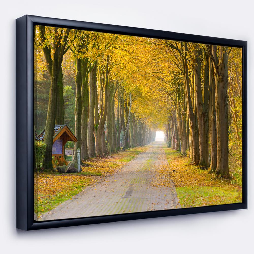 Designart FL9746-42-32-FLB Wood Floater frame 32-Inches H x 42-Inches W Landscape Canvas Print