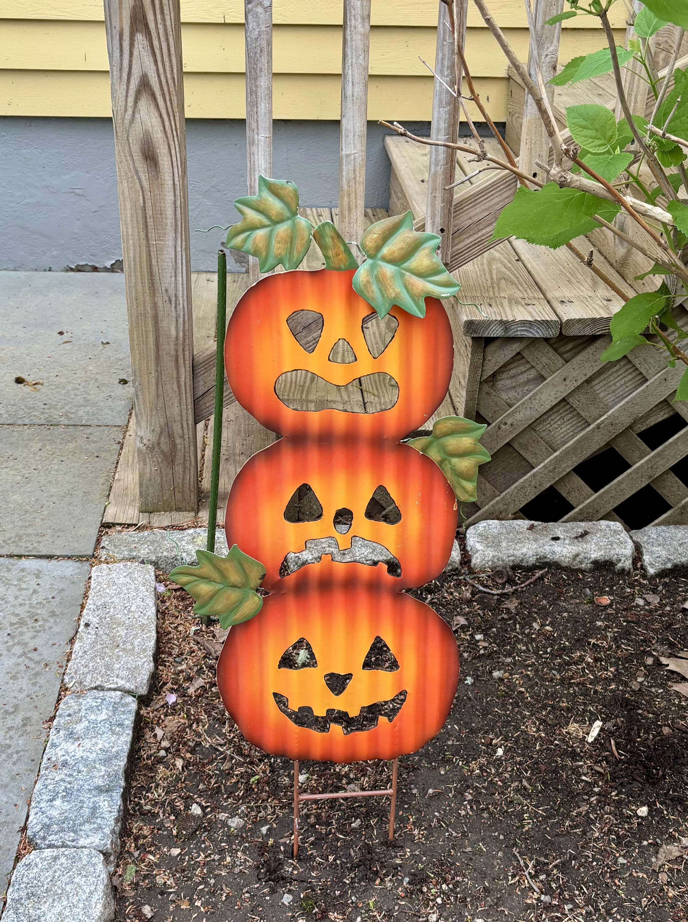 Worth Imports 8302 Outdoor-Halloween-Decor - View #2