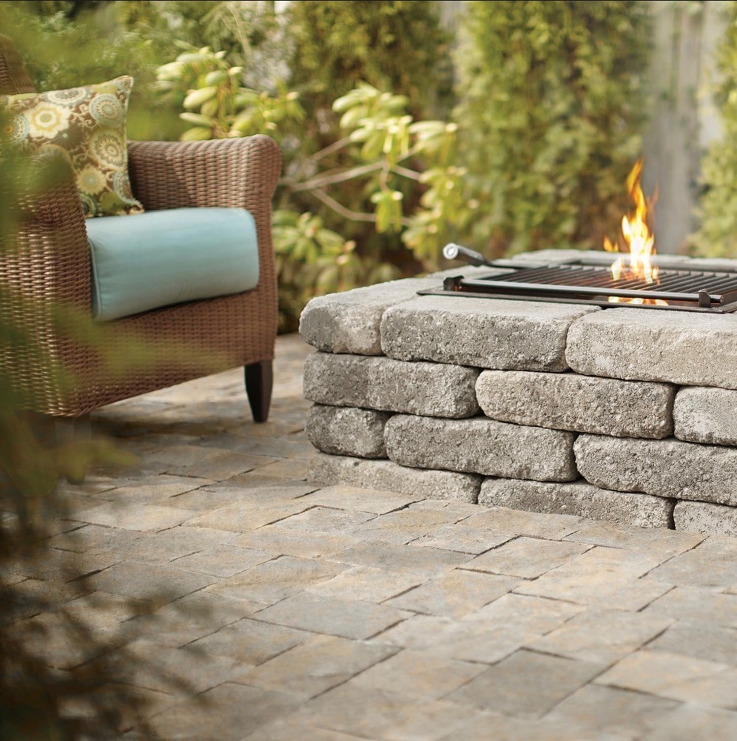 Pavestone 25823 Patio-Stone-Pavers - View #4