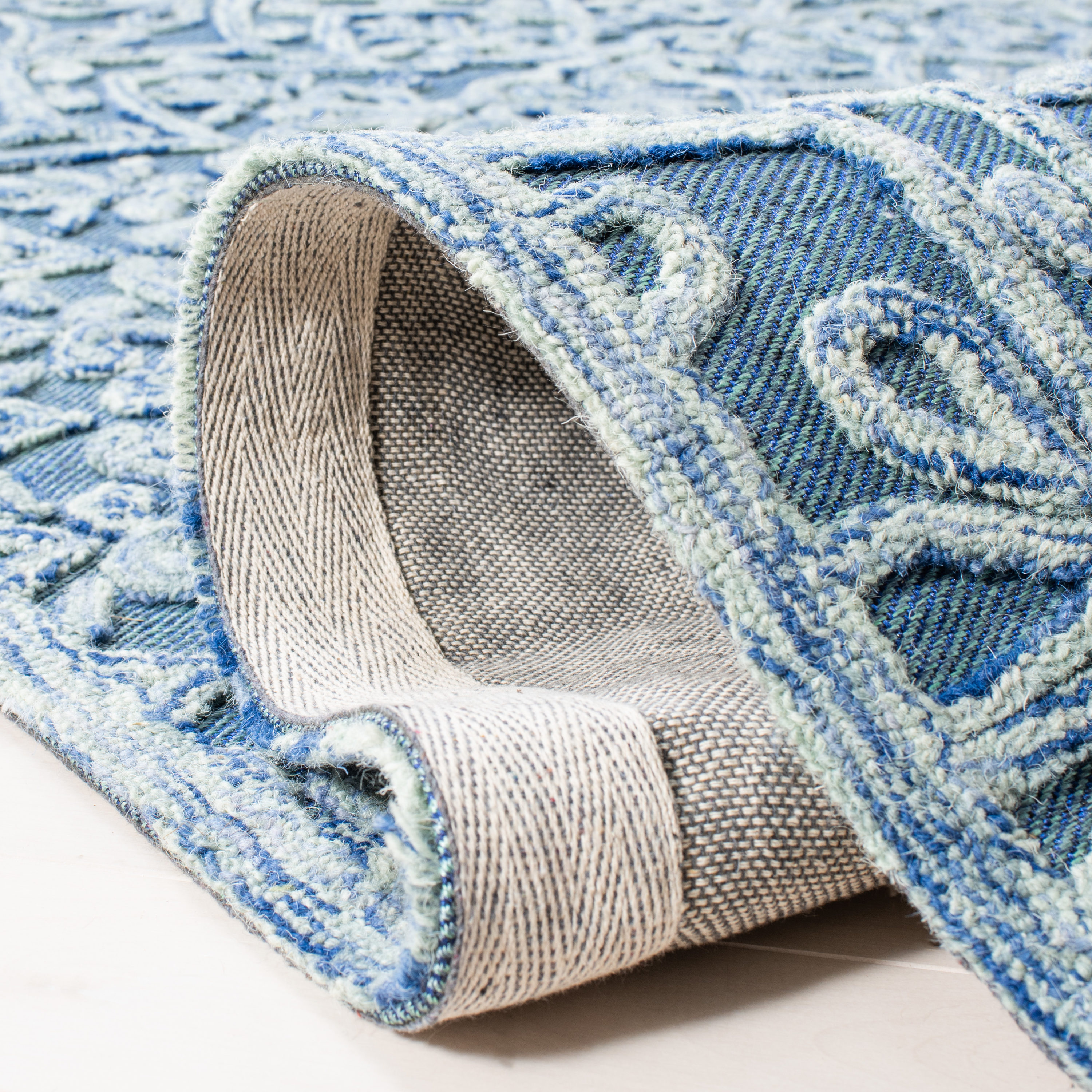 Safavieh TRC601M-5 rugs - View #6