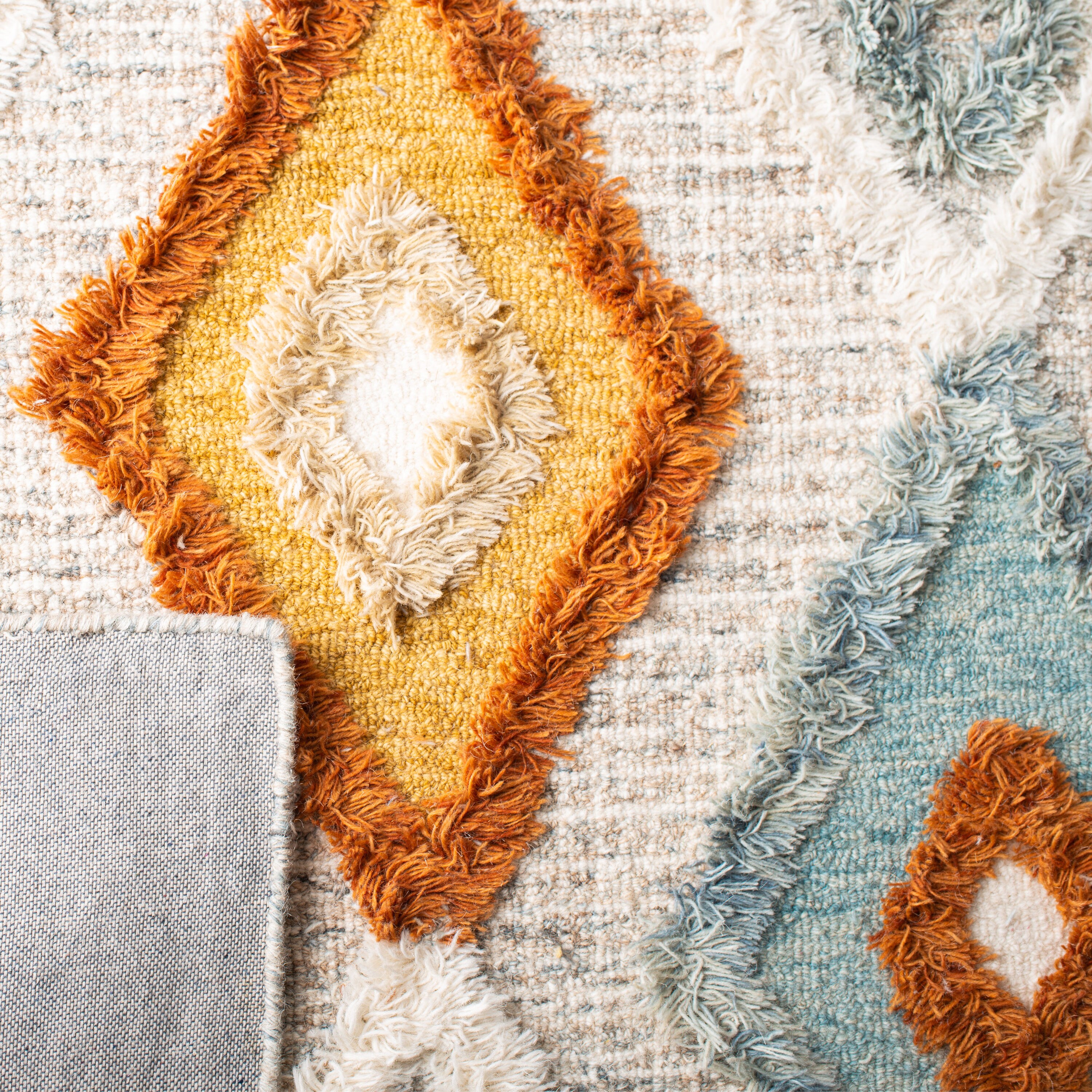Gray and Blue Handmade Wool 6' x 9' Tufted Rug