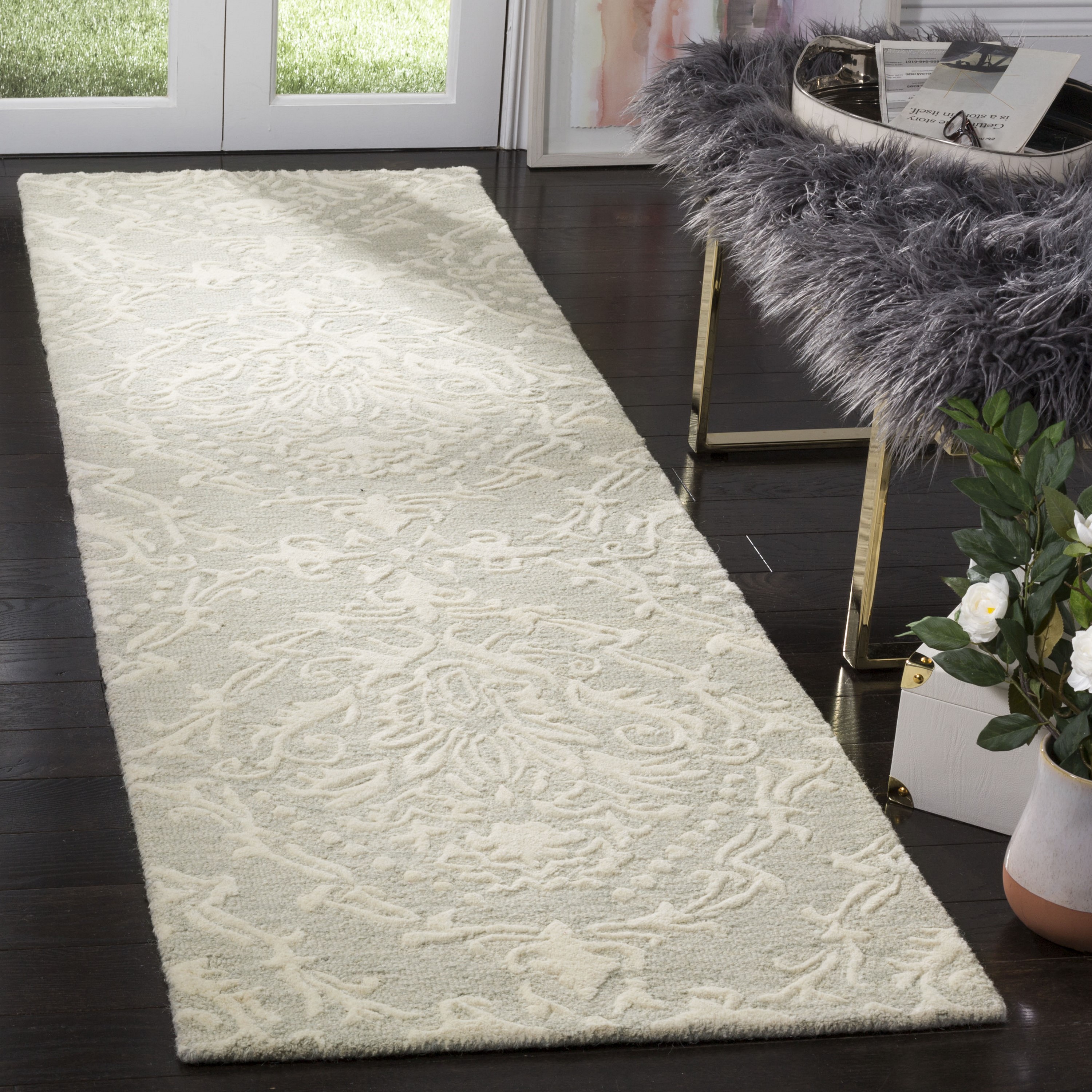 Handmade Sage and Ivory Floral Wool Tufted Runner Rug