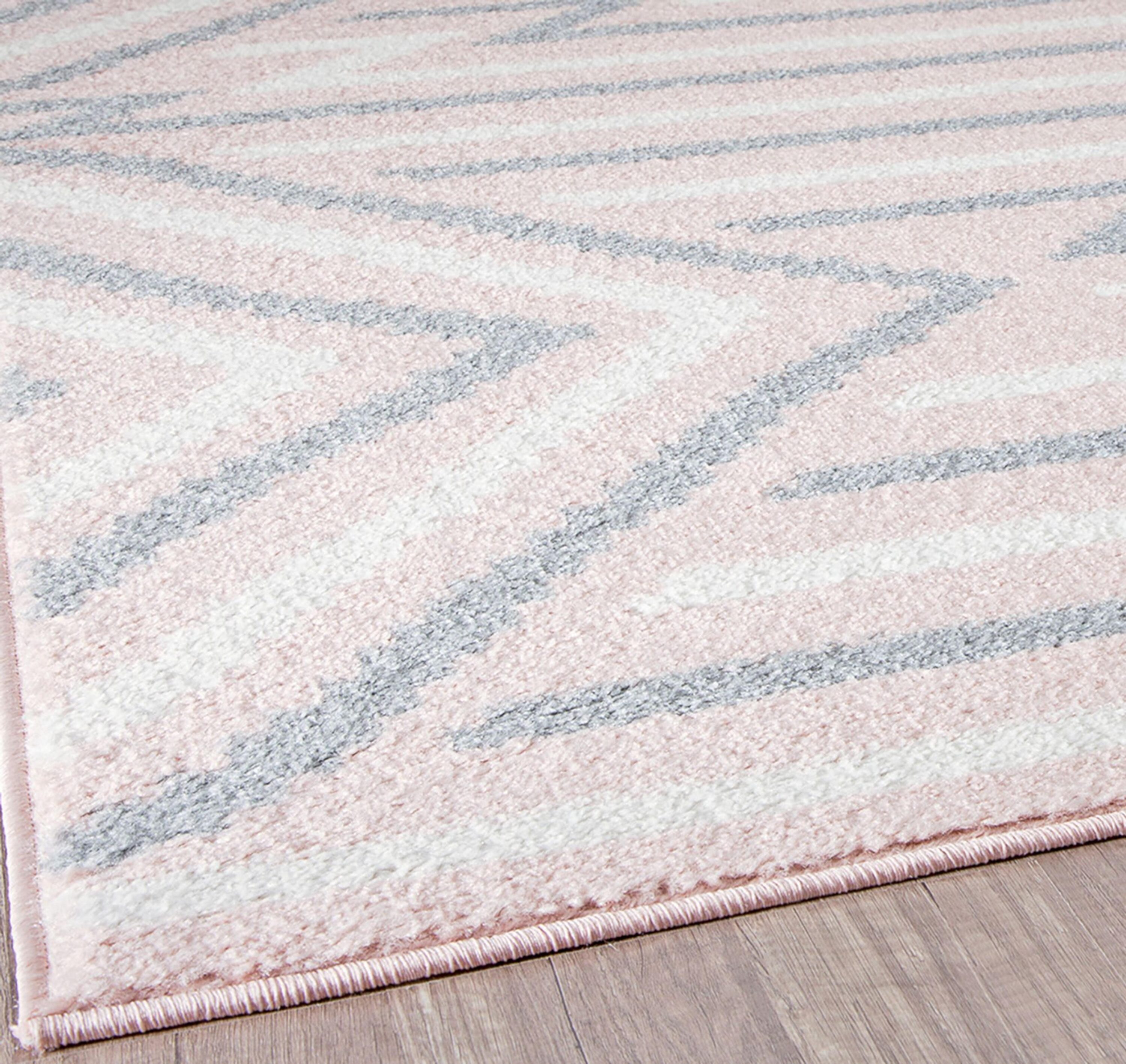 6' x 9' Gray and Pink Geometric Synthetic Area Rug