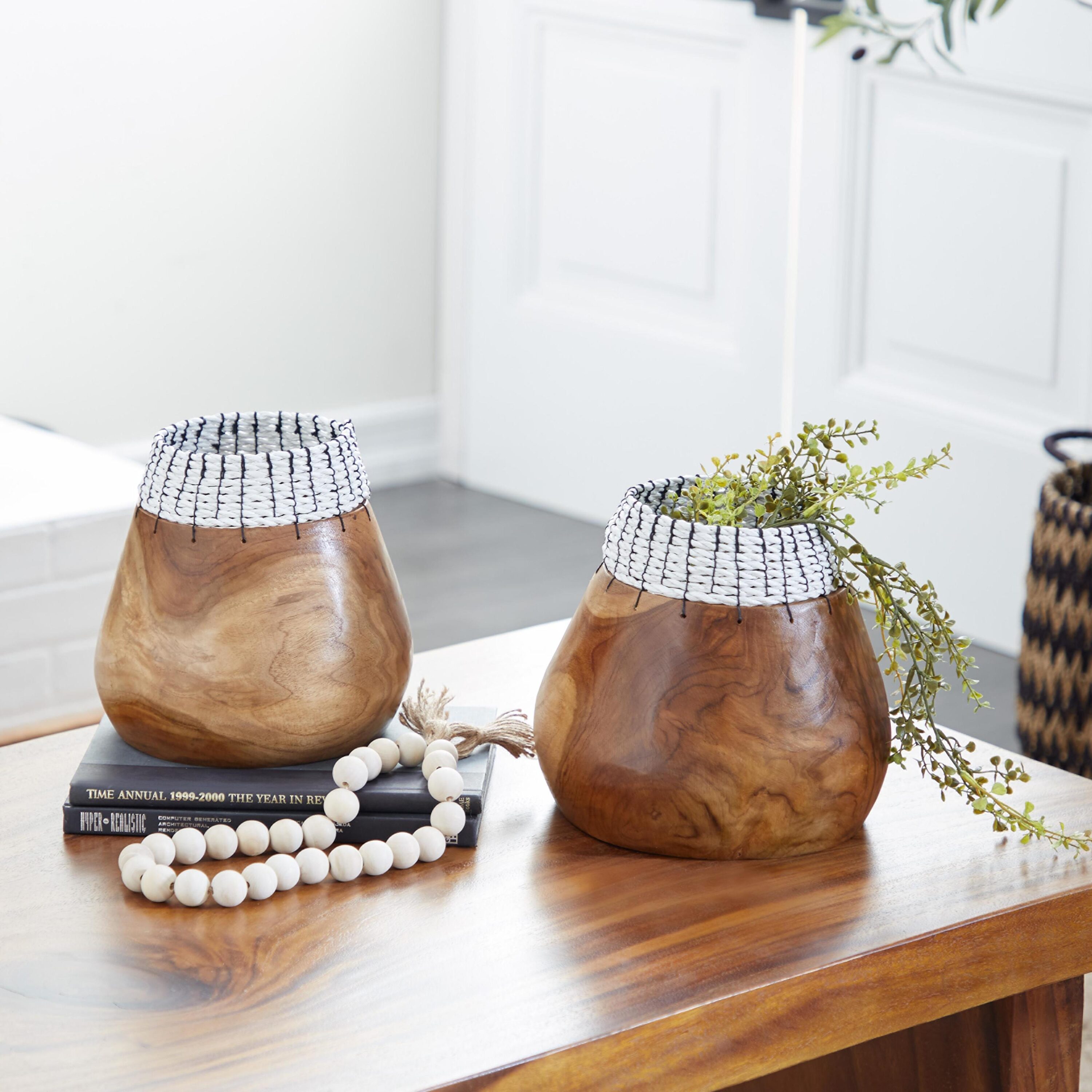 The Novogratz 37906 2 -Pack Brown Wood Art deco Decorative bowl