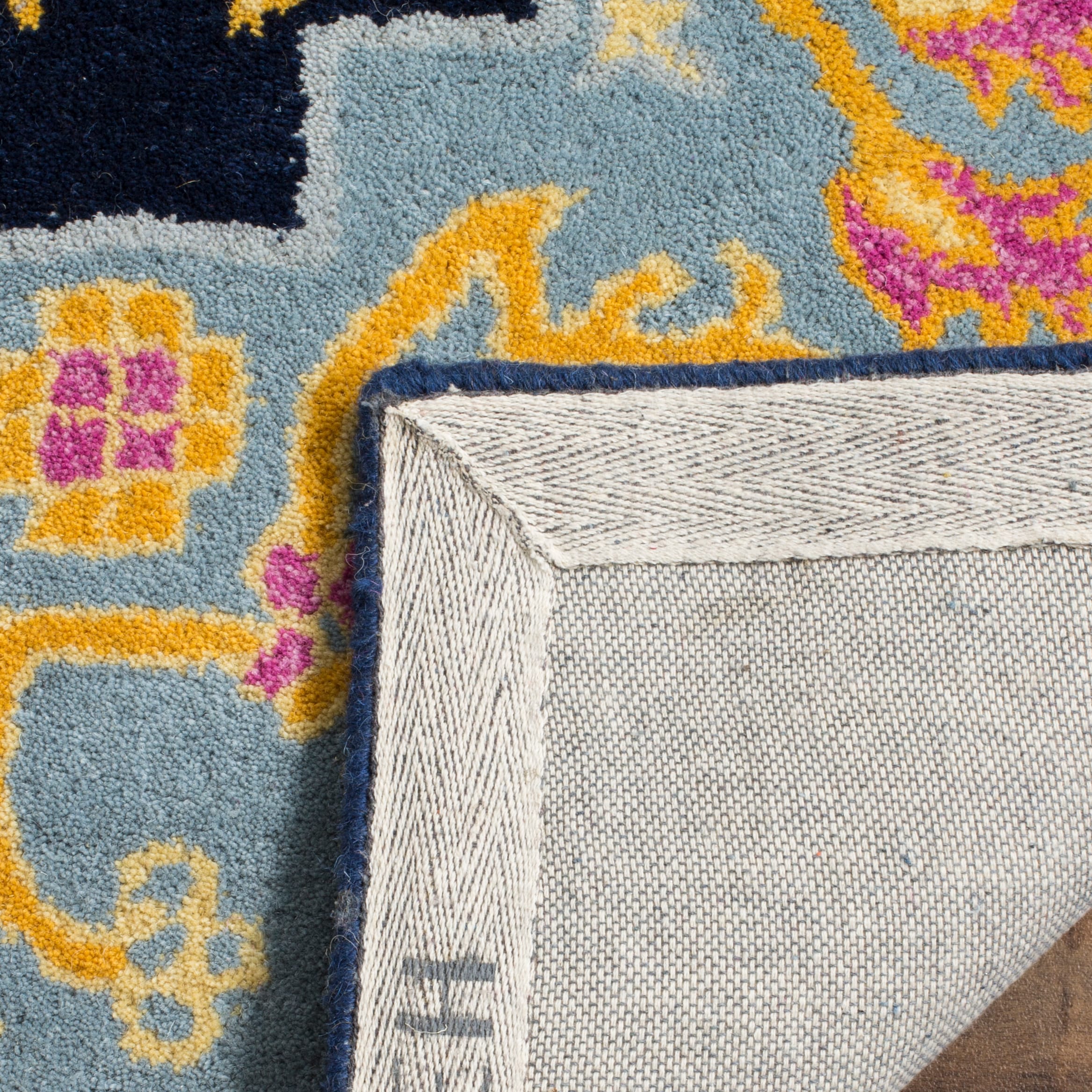 Safavieh BLG506C-5SQ rugs - View #3