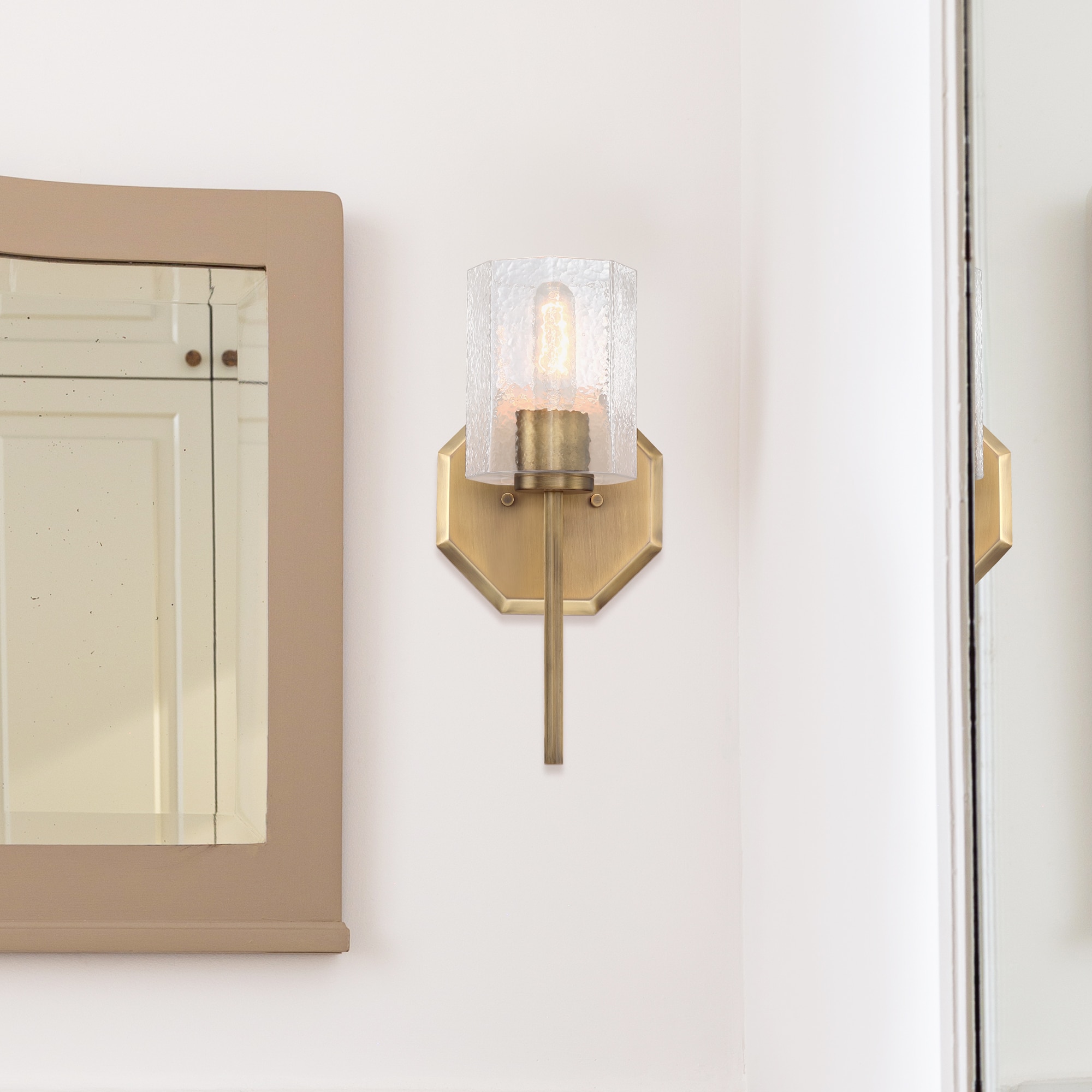 Designers Fountain D309M-WS-OSB Haven 7-in W 1 -Light Satin Brass Transitional Wall Sconce
