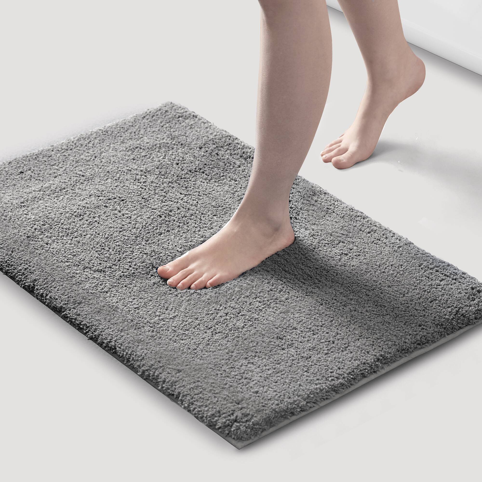 FUIOP MYUT 20-in x 24-in Grey Polyester Bath Rug with Non-Skid Resistance Latex Backing