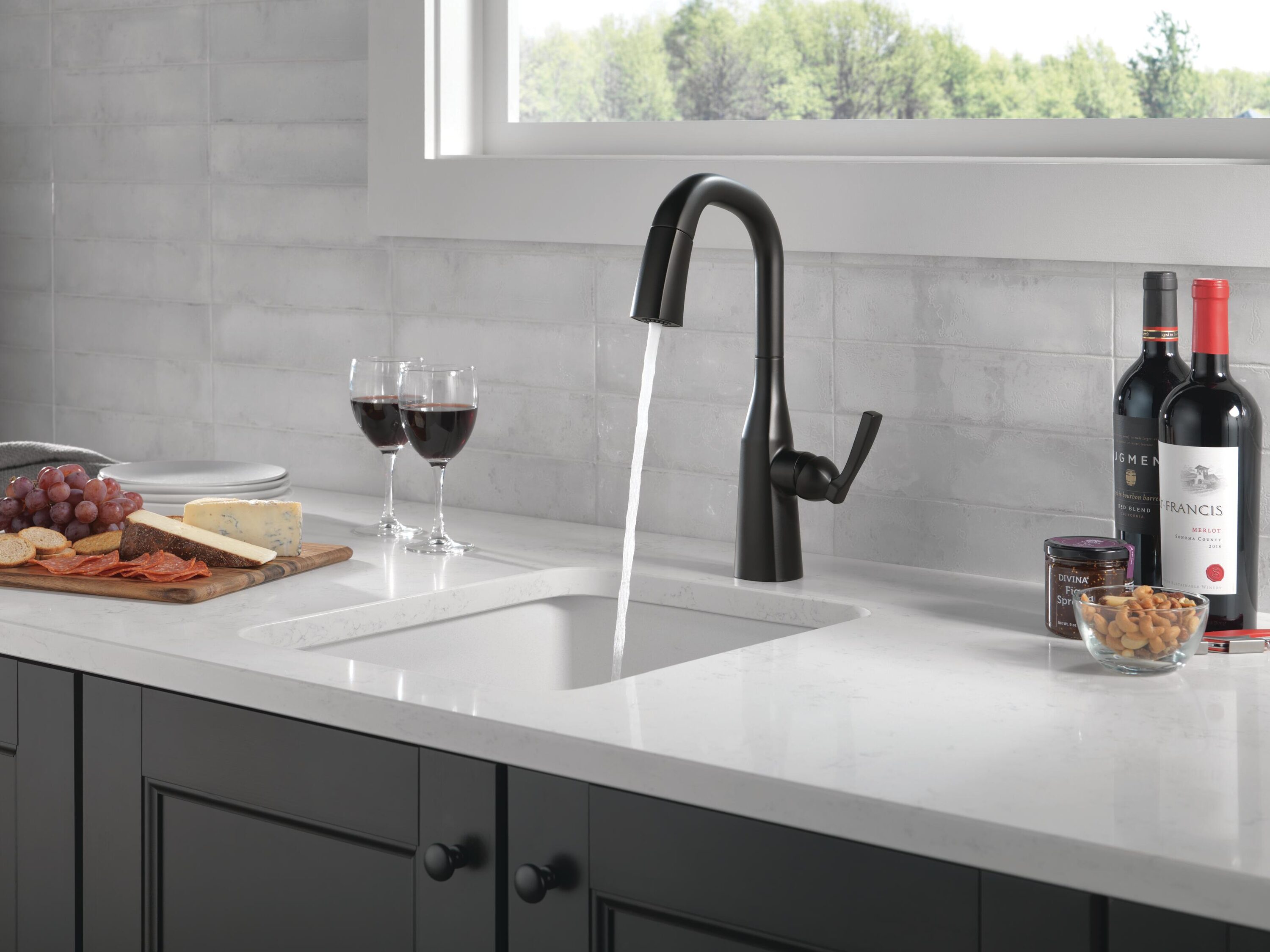 Delta 9976-BL-DST Kitchen-Faucets - View #2