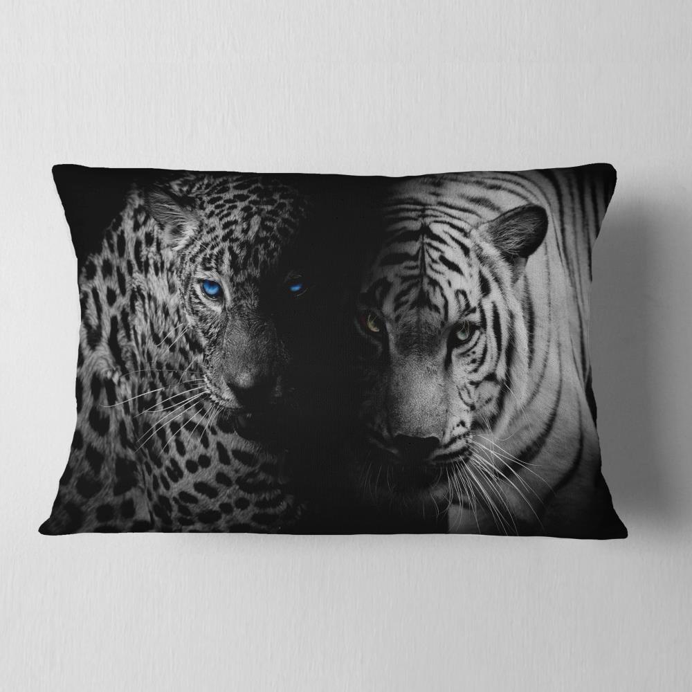 Designart CU8199-12-20 12-in x 20-in Black Indoor Decorative Pillow