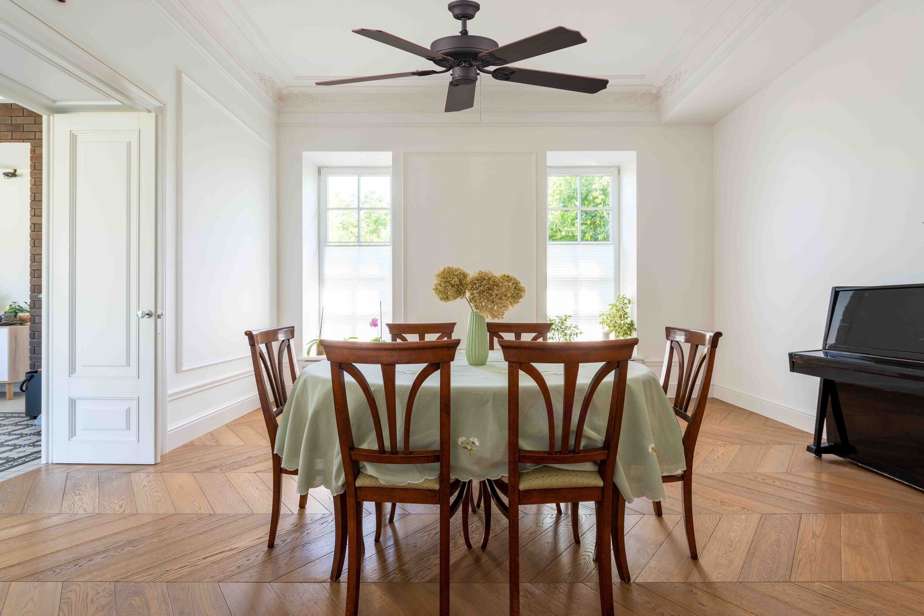 Volume Lighting V6152-79 Ceiling-Fans - View #5